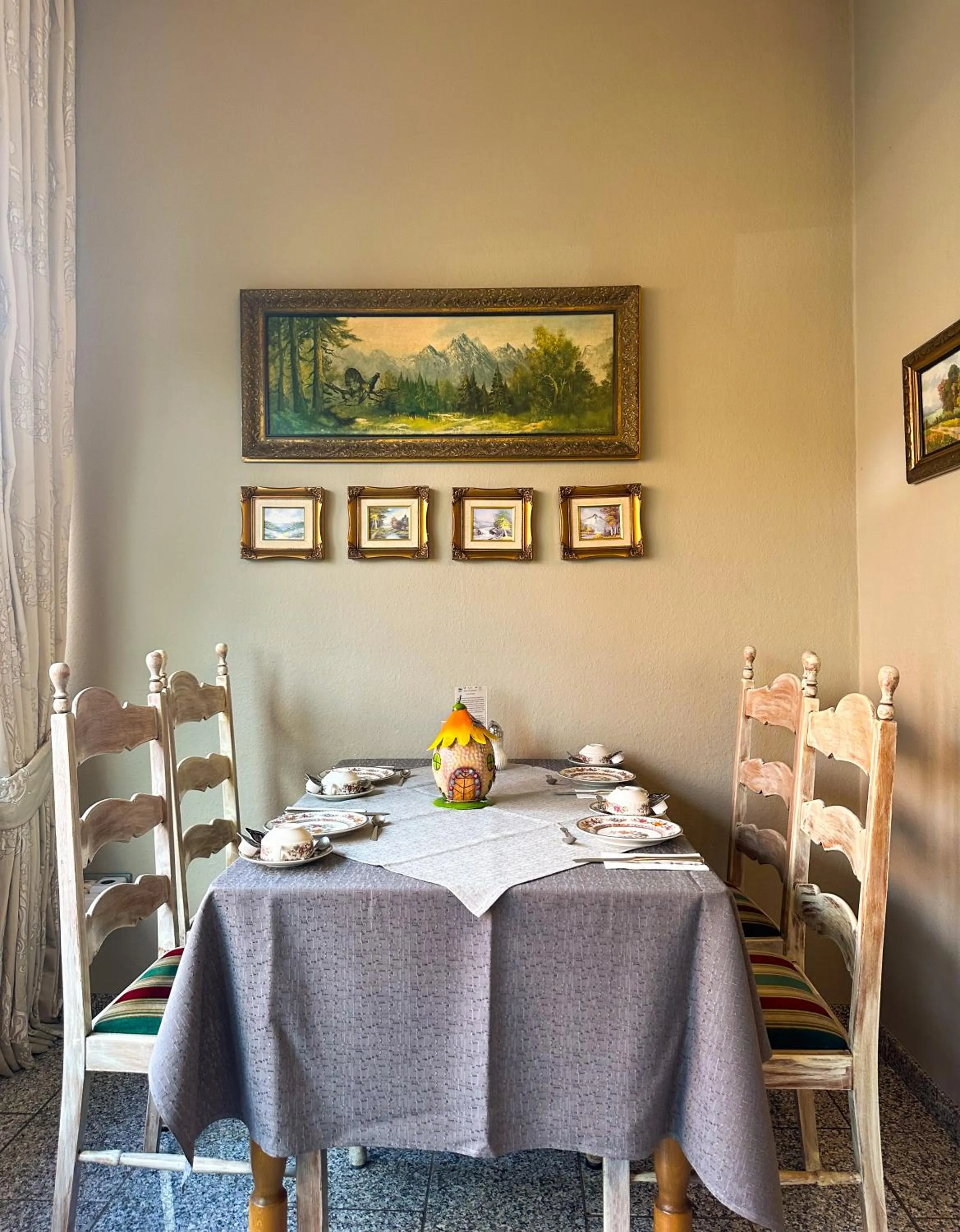 Buffet breakfast in Hotel Am Sportpark