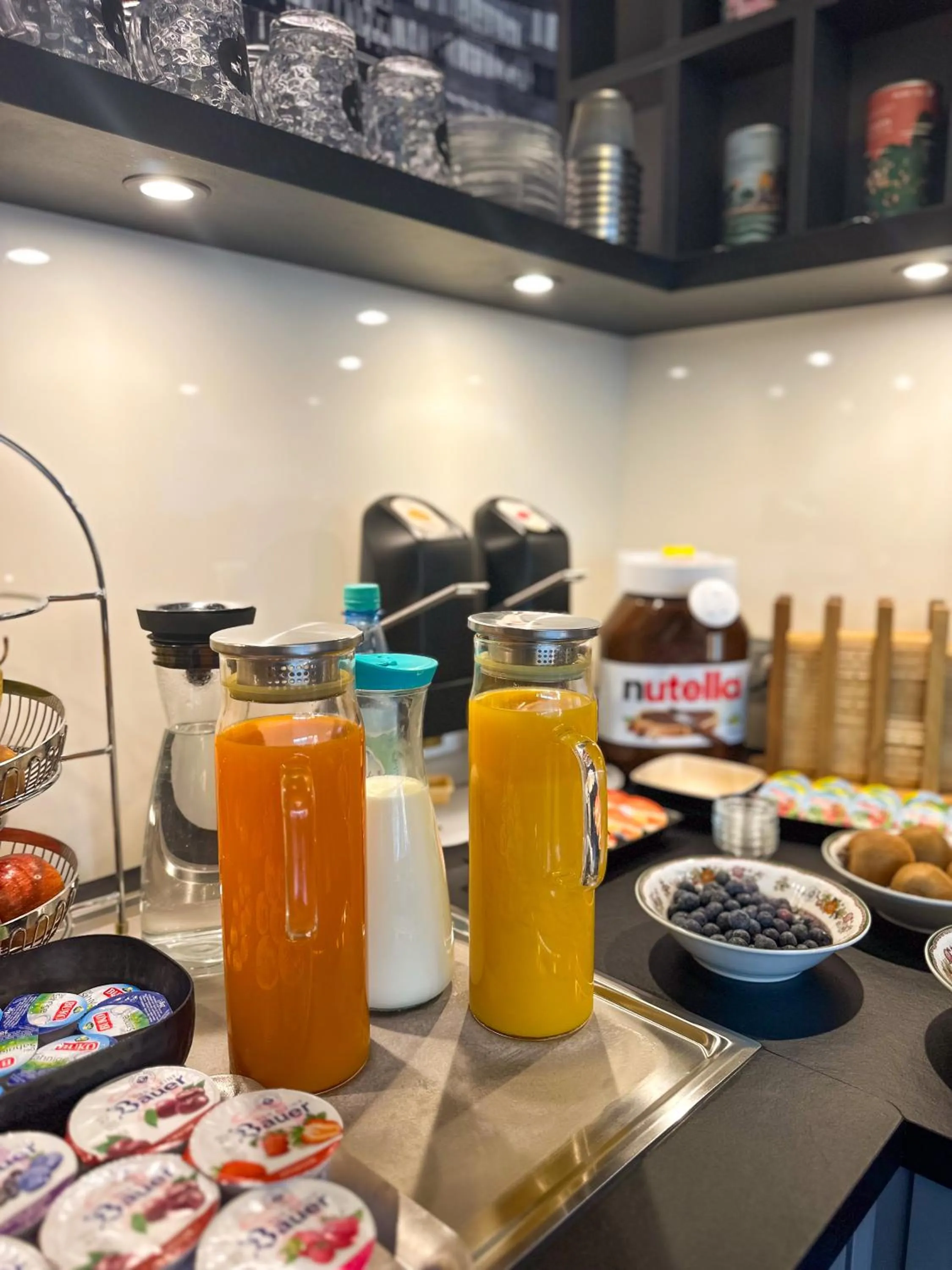 Buffet breakfast in Hotel Am Sportpark