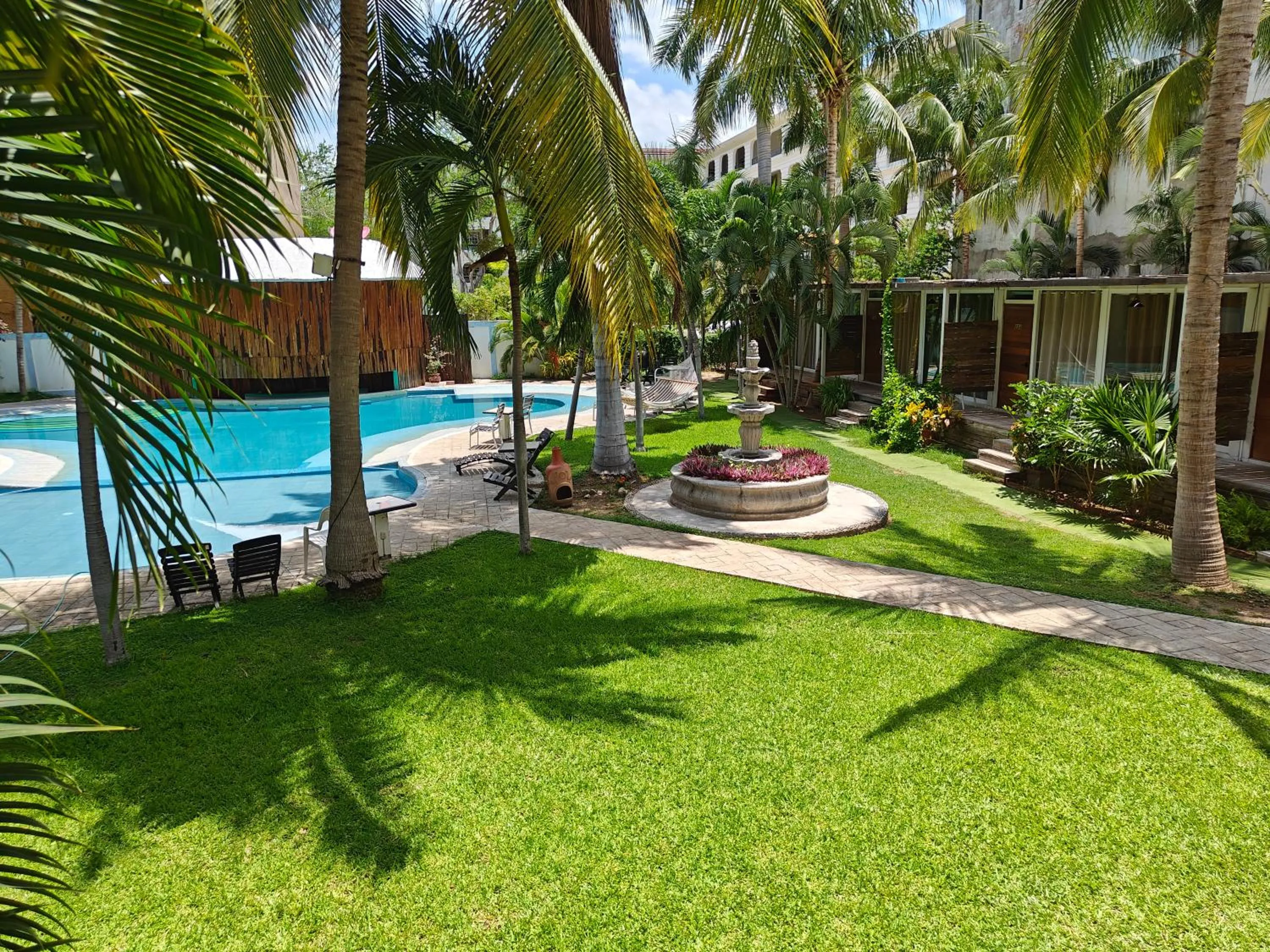 Garden in Hotel Plaza Huatulco Bungalows
