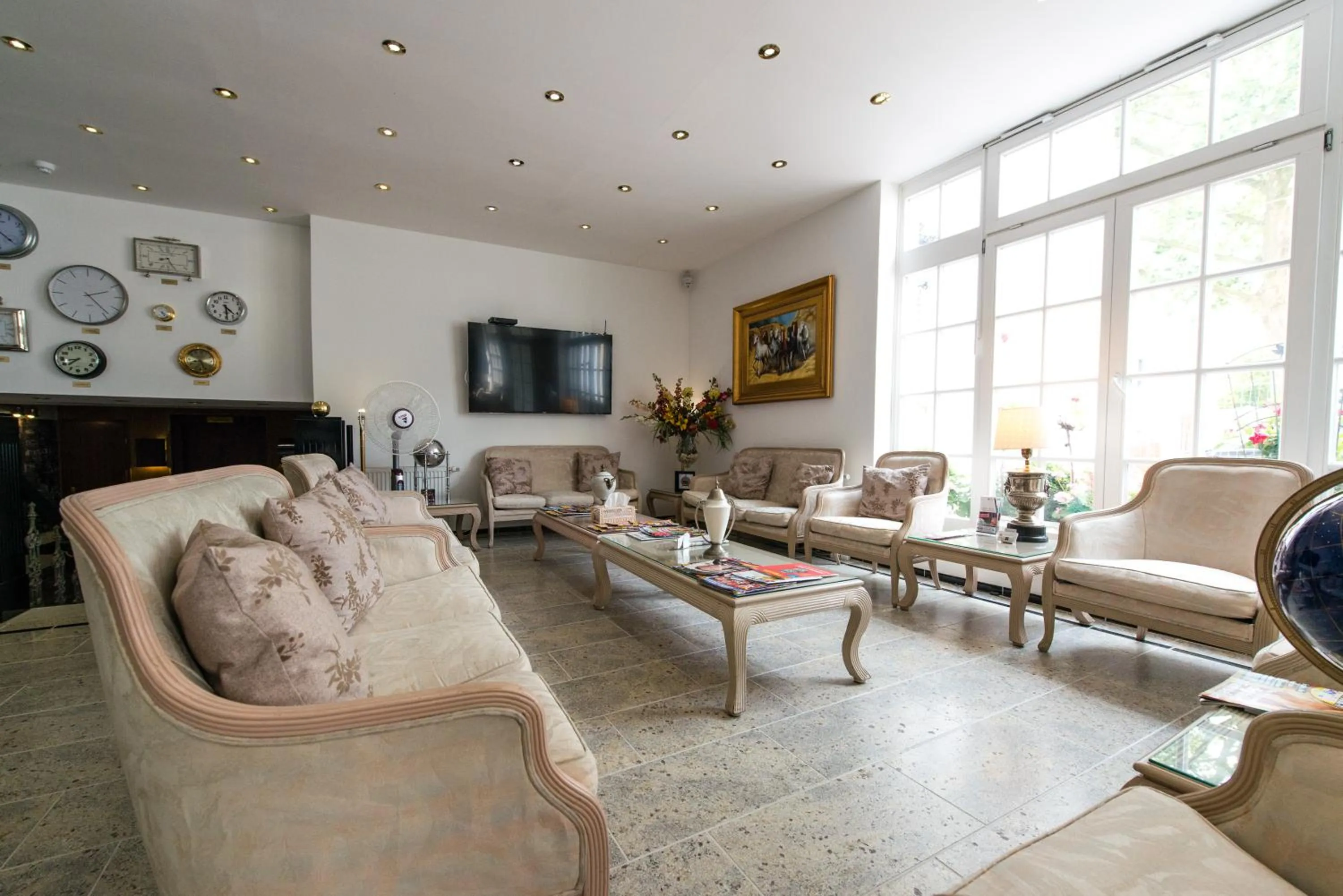 Lobby or reception in Löwen Hotel