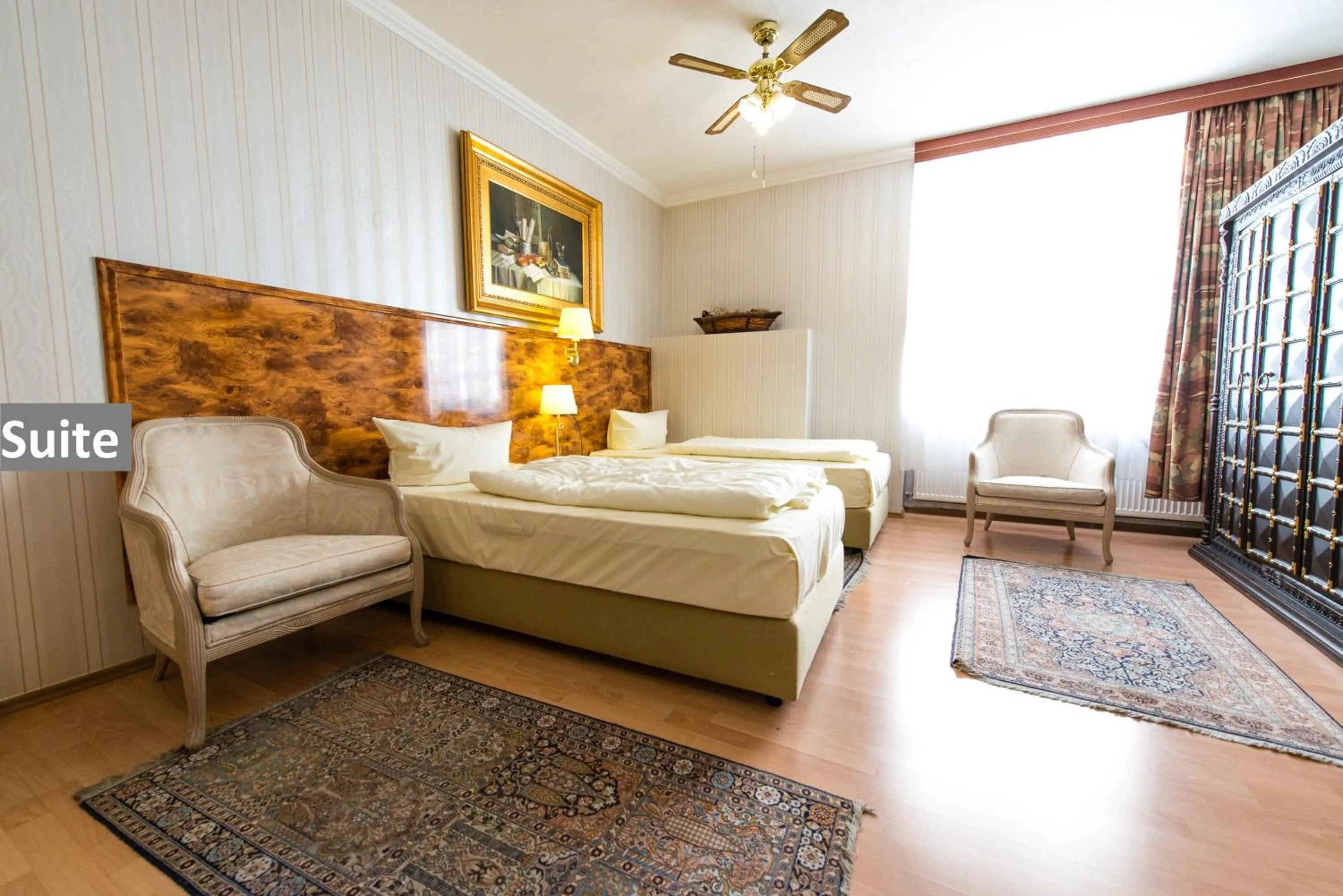 Photo of the whole room, Bed in Löwen Hotel