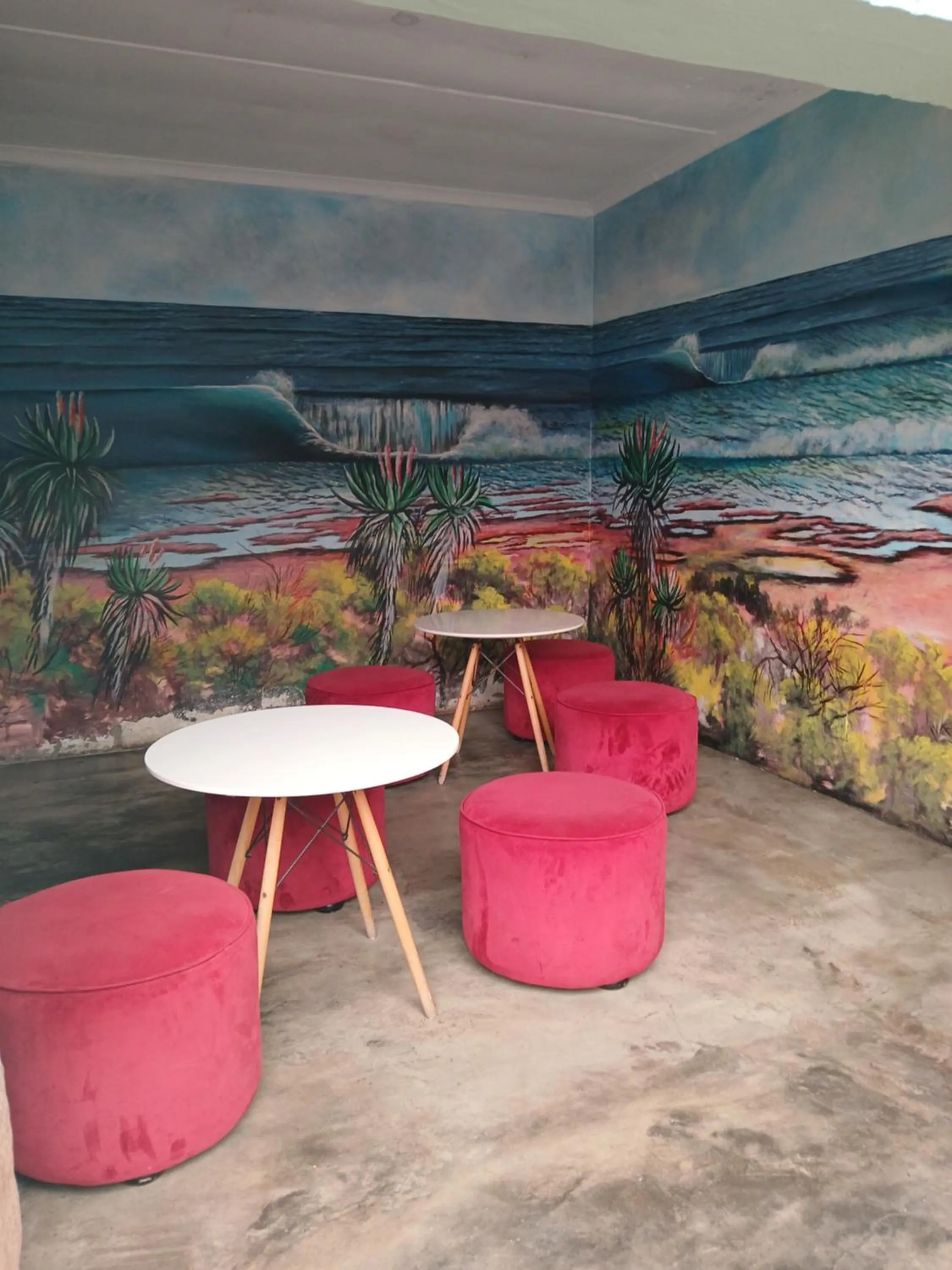 Lounge or bar in Island Vibe Backpackers Jeffreys Bay