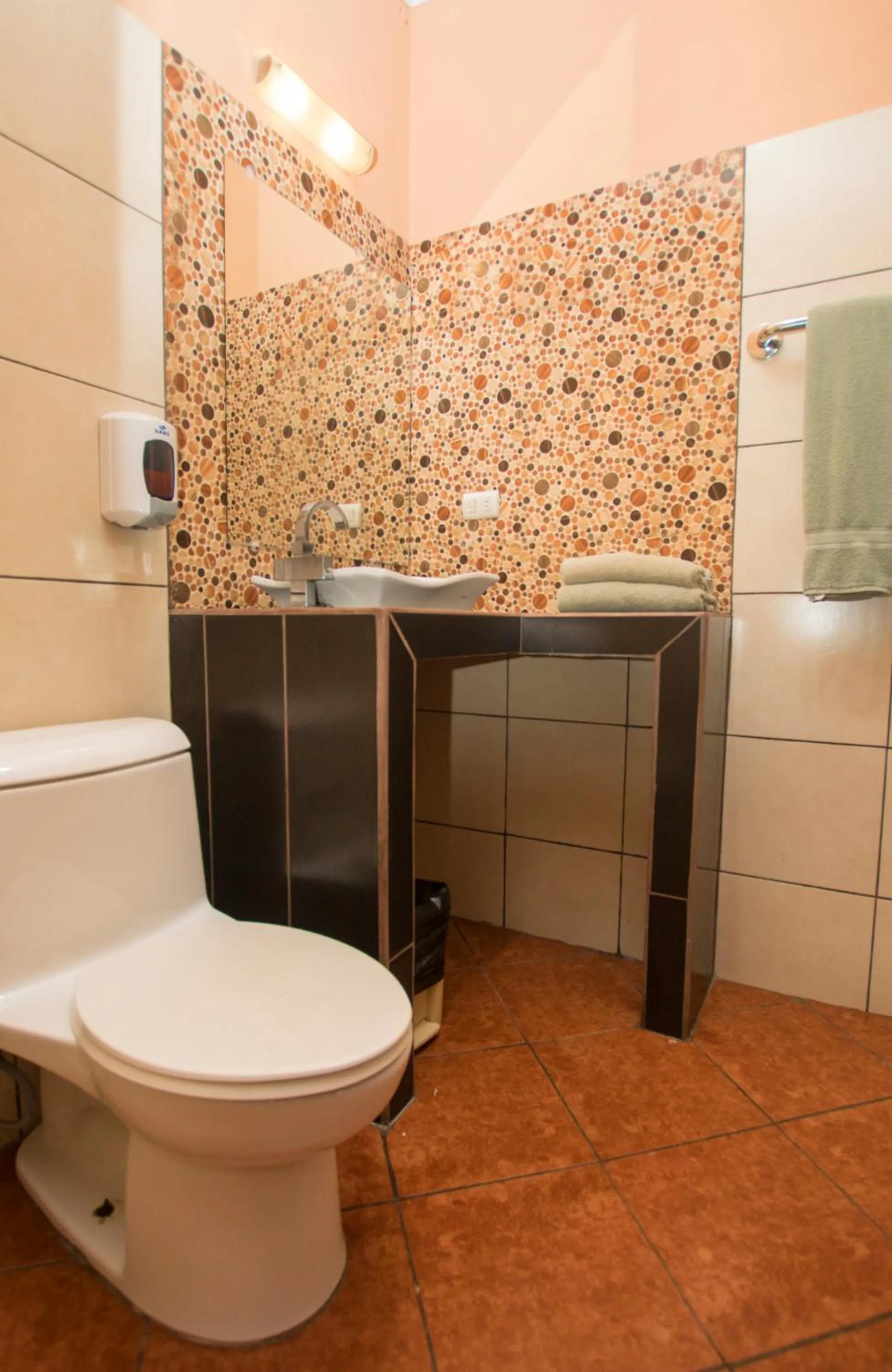 Bathroom in Oceanfront Hotel Verde Mar direct access to the beach