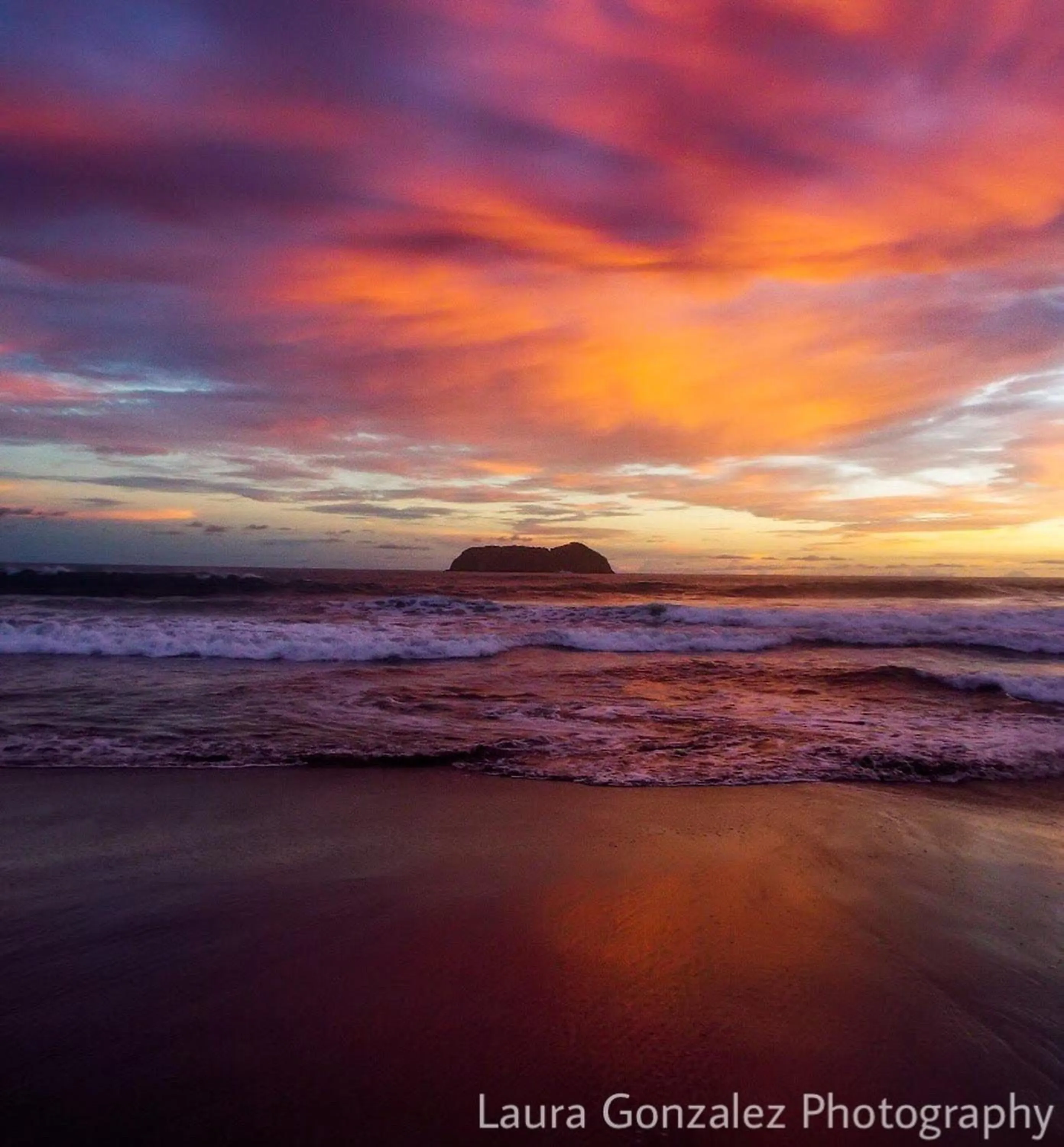 View (from property/room) in Oceanfront Hotel Verde Mar direct access to the beach