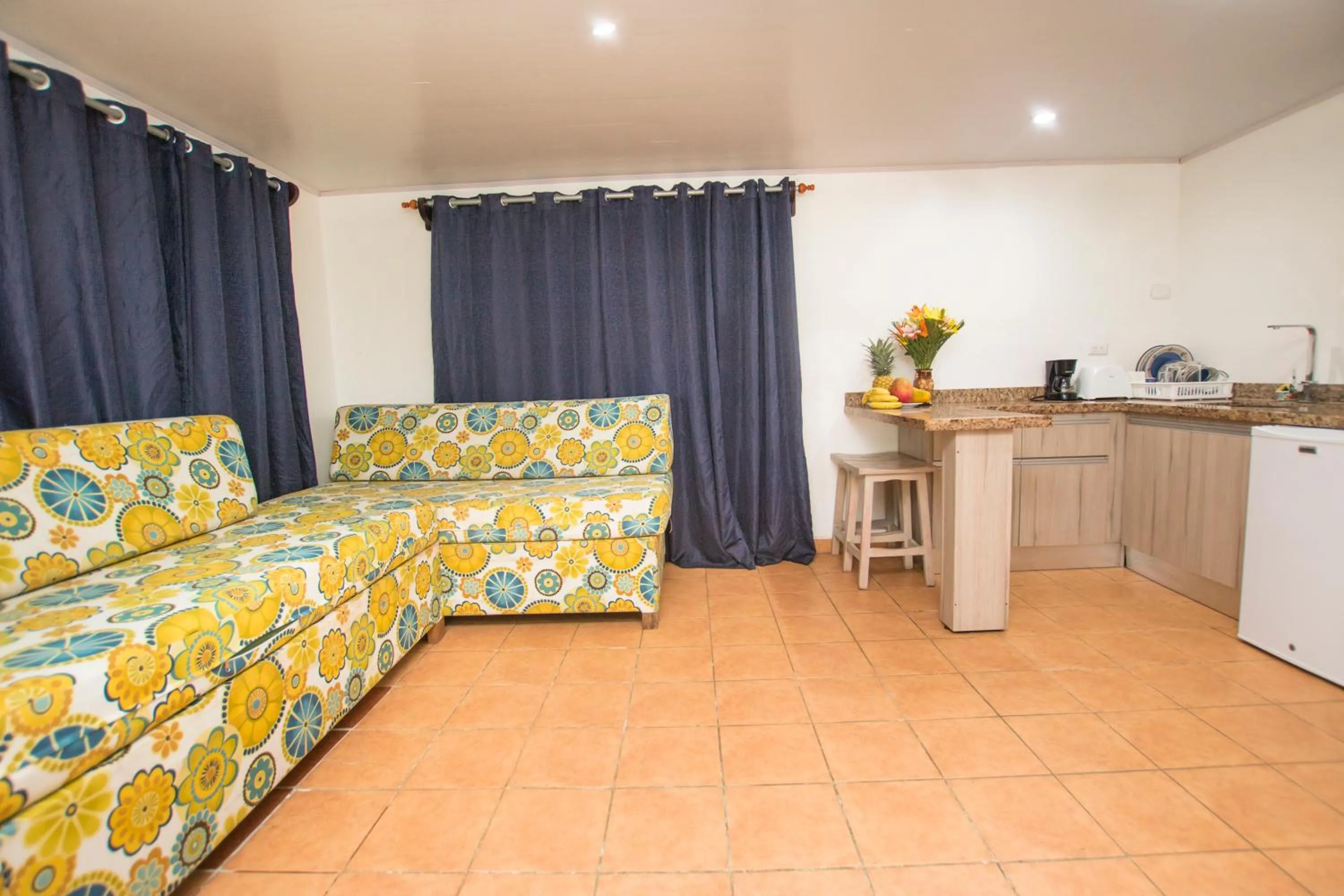 Living room in Oceanfront Hotel Verde Mar direct access to the beach