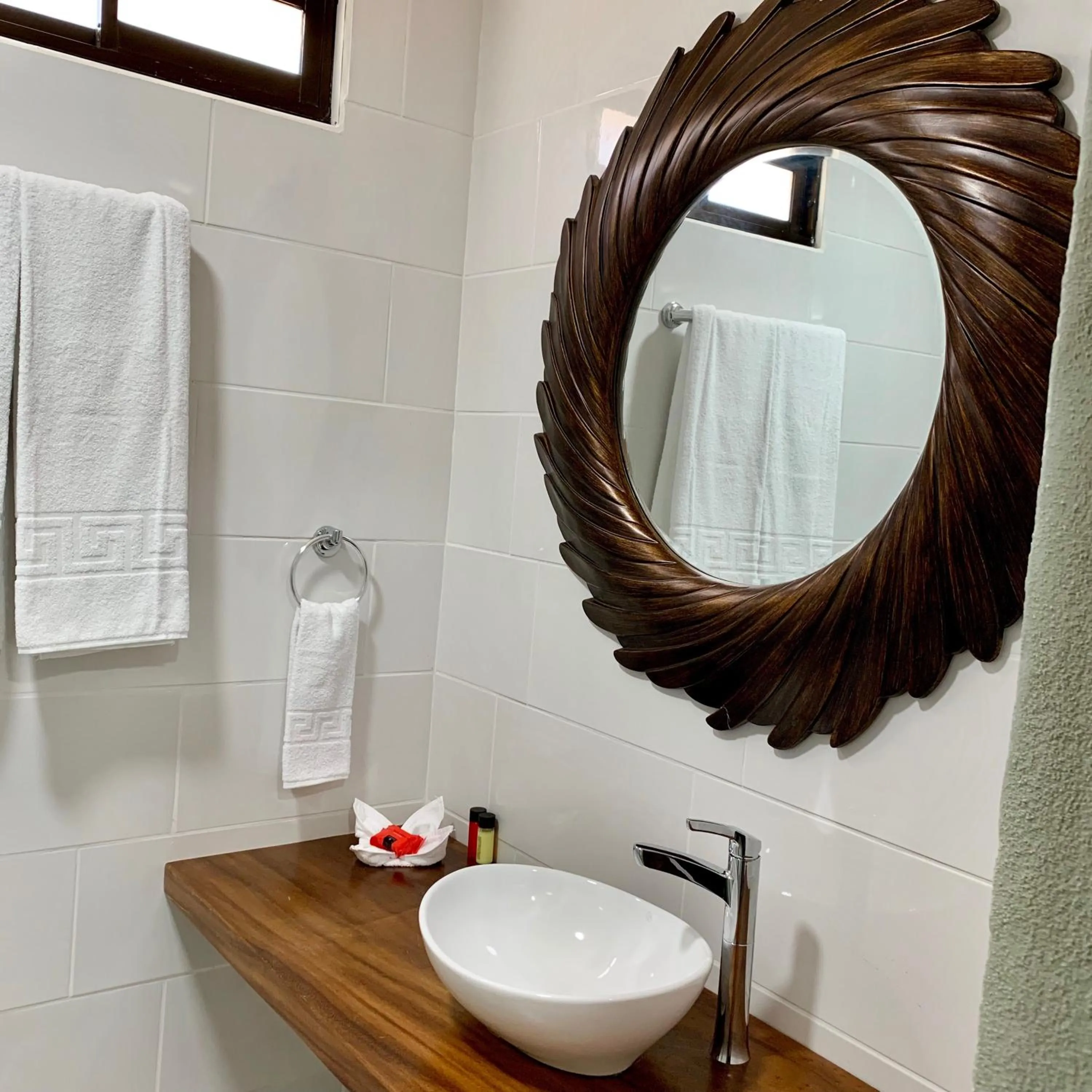 Bathroom in Karahe Beach Hotel