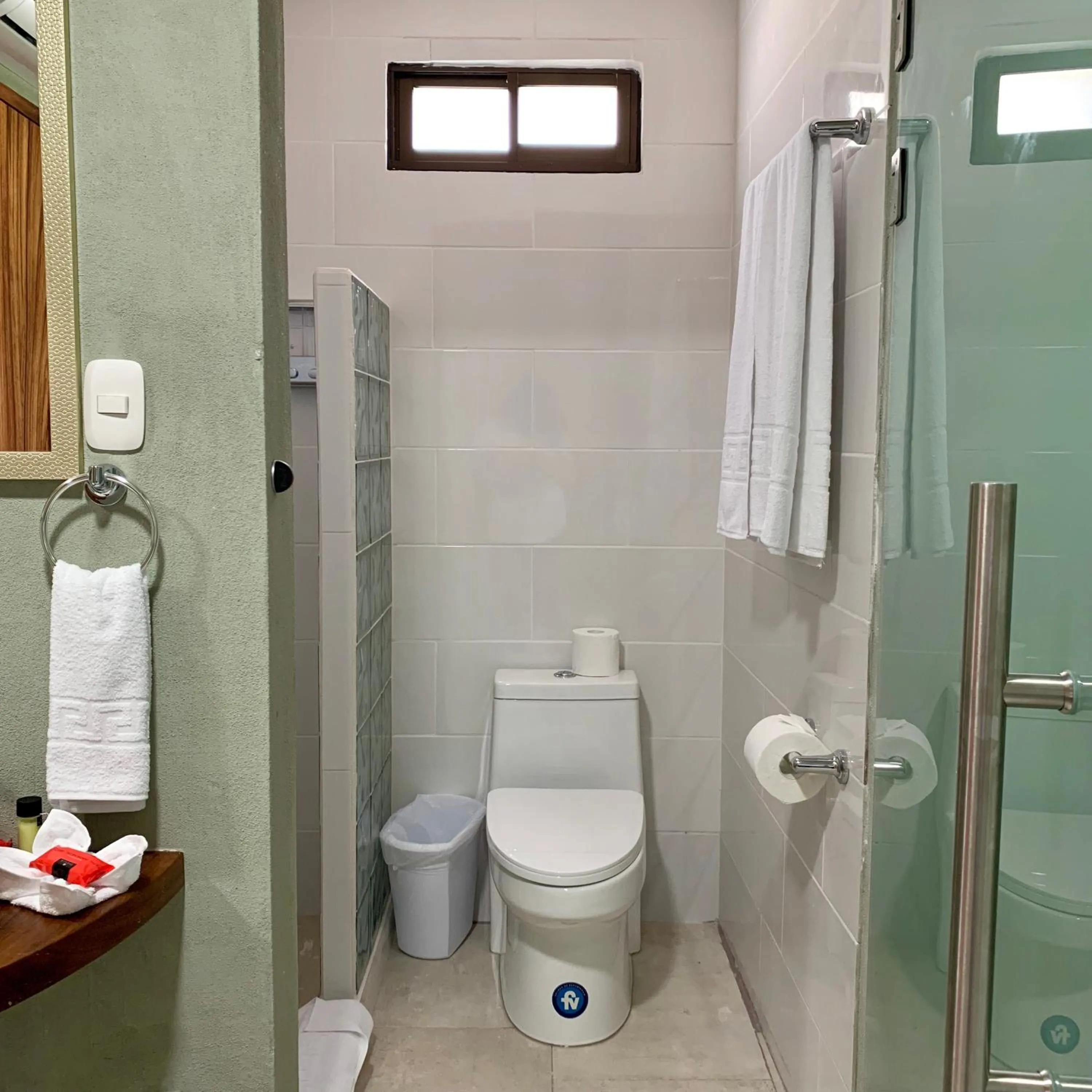 Bathroom in Karahe Beach Hotel