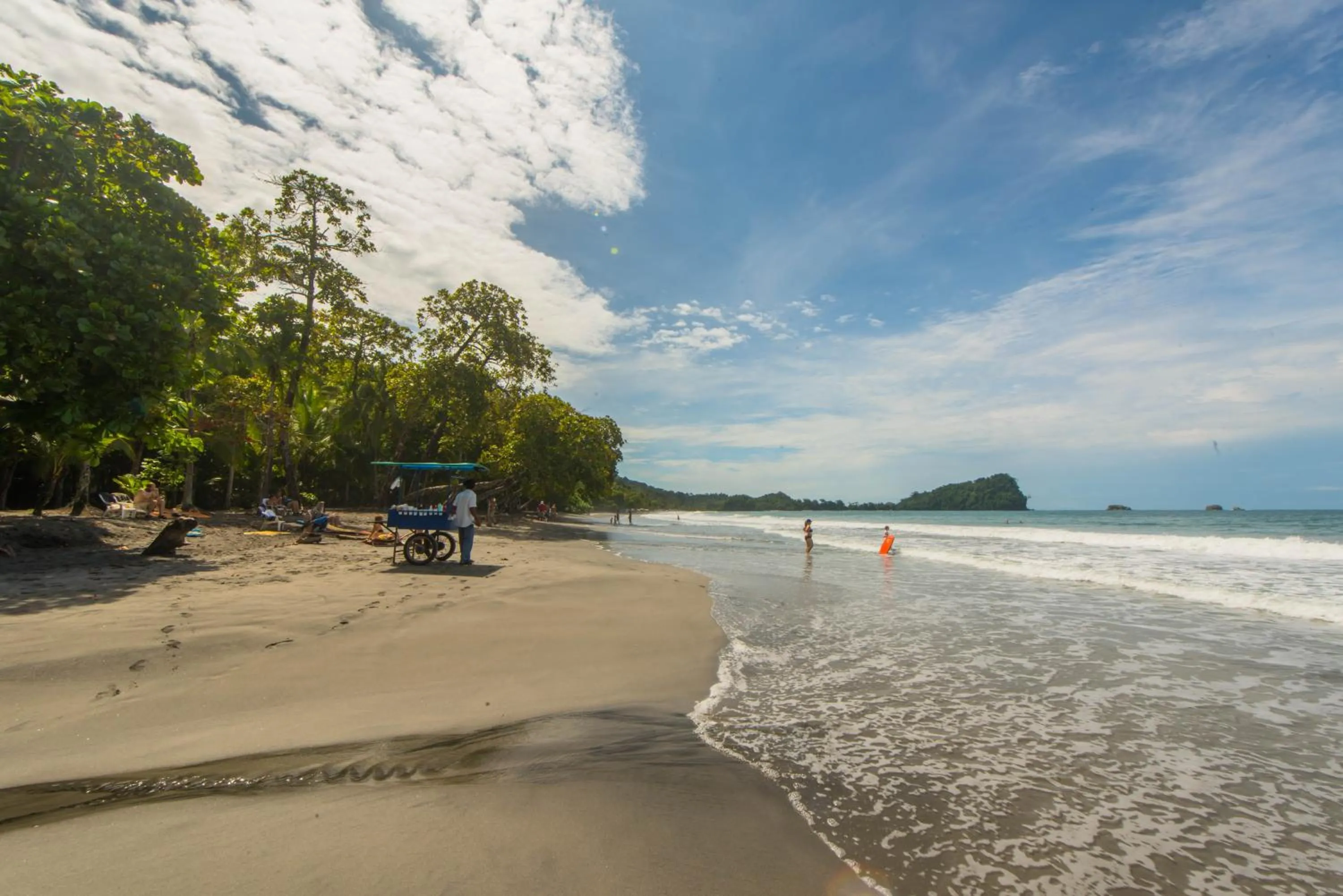 Beach in Karahe Beach Hotel