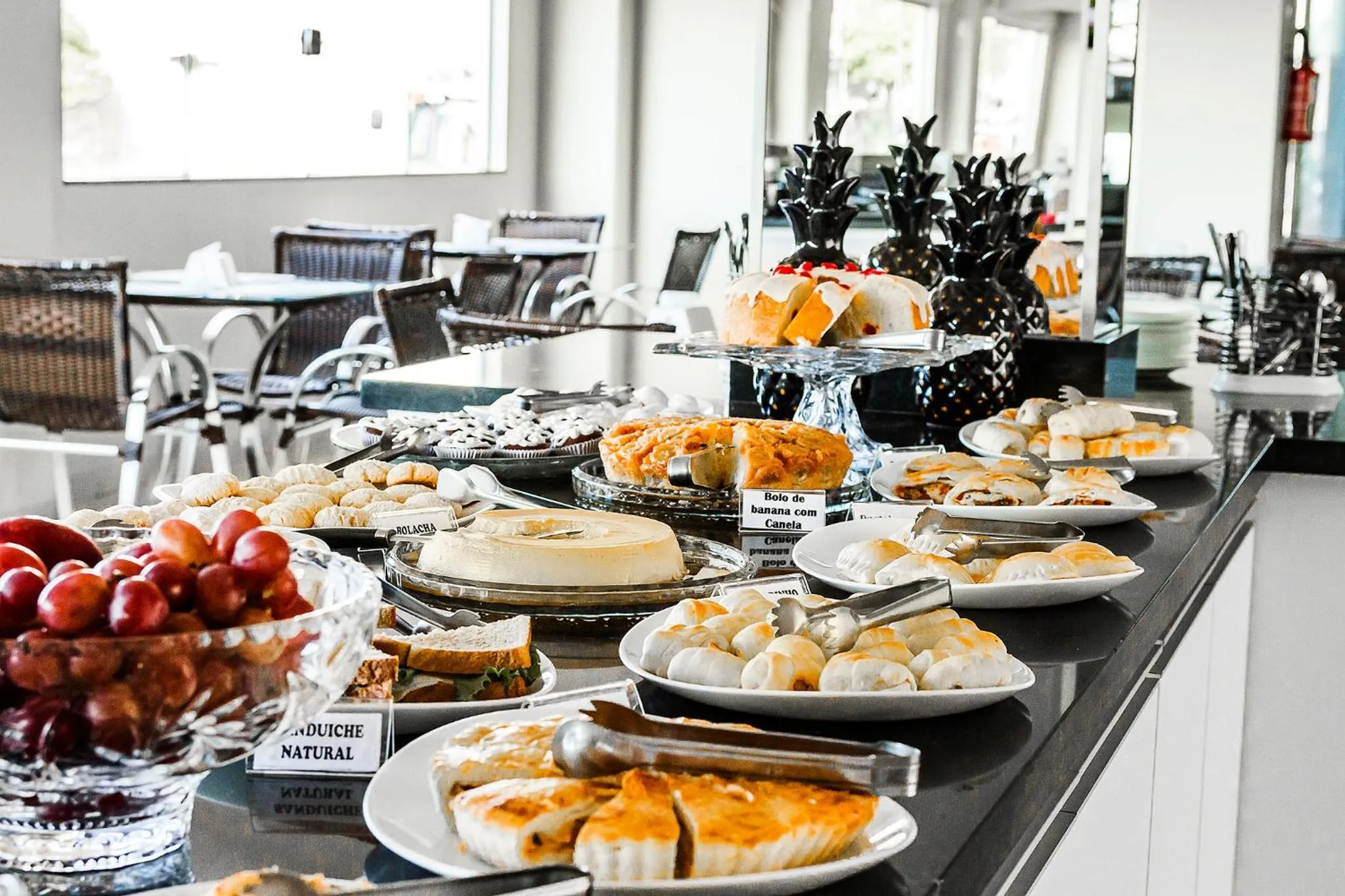 Food in La Vitre Hotel