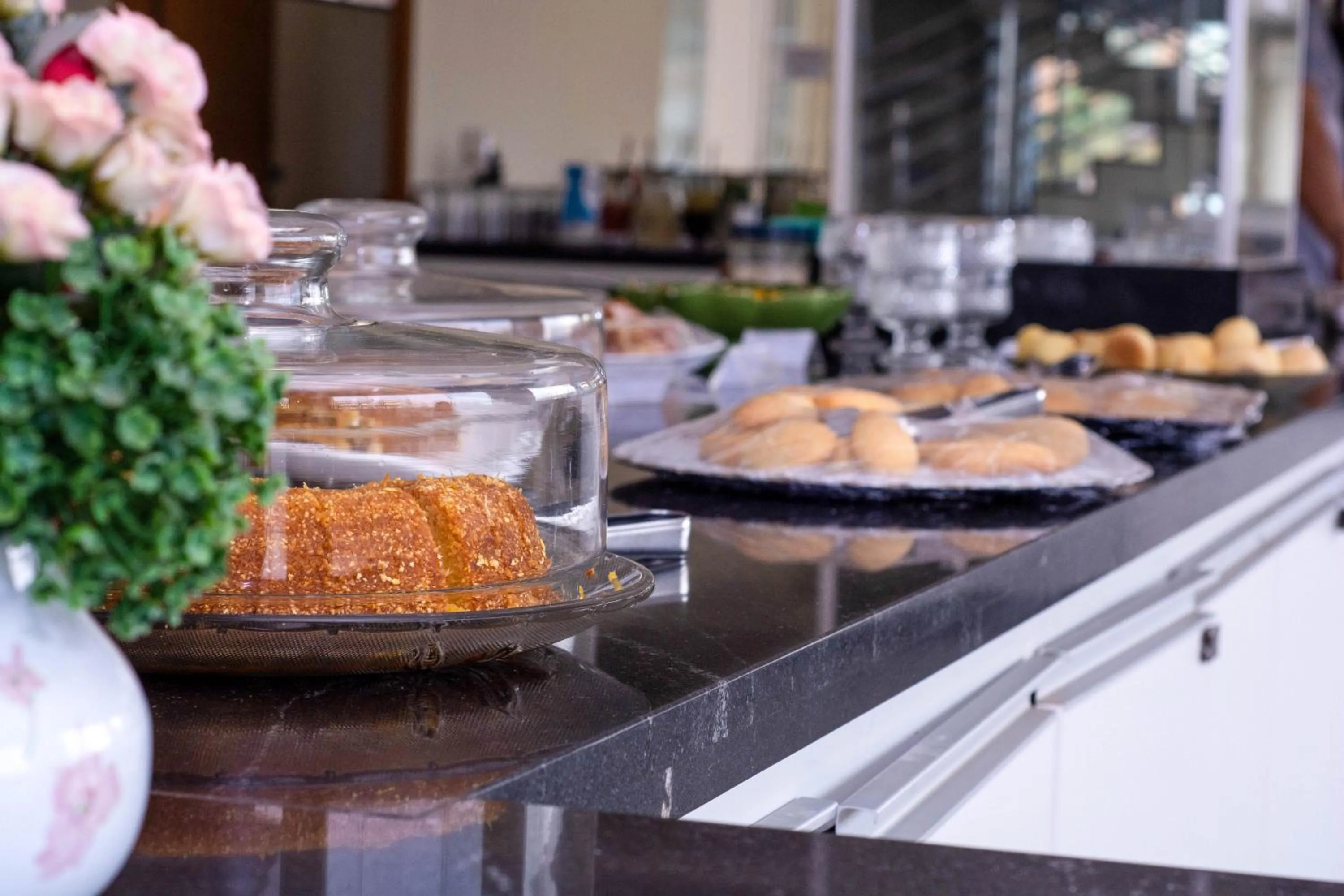 Breakfast in La Vitre Hotel