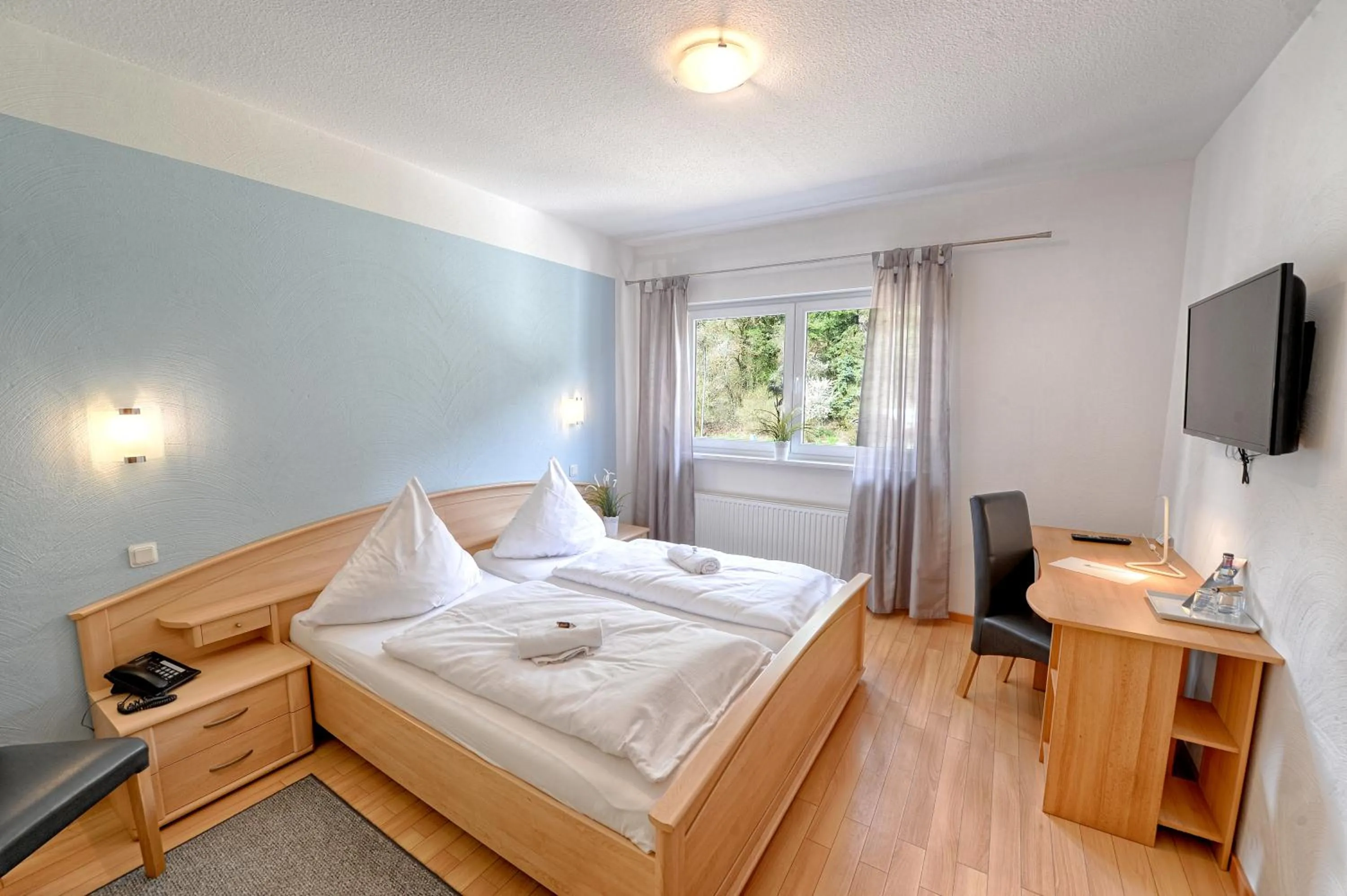 Bed in Hotel Restaurant Litermont