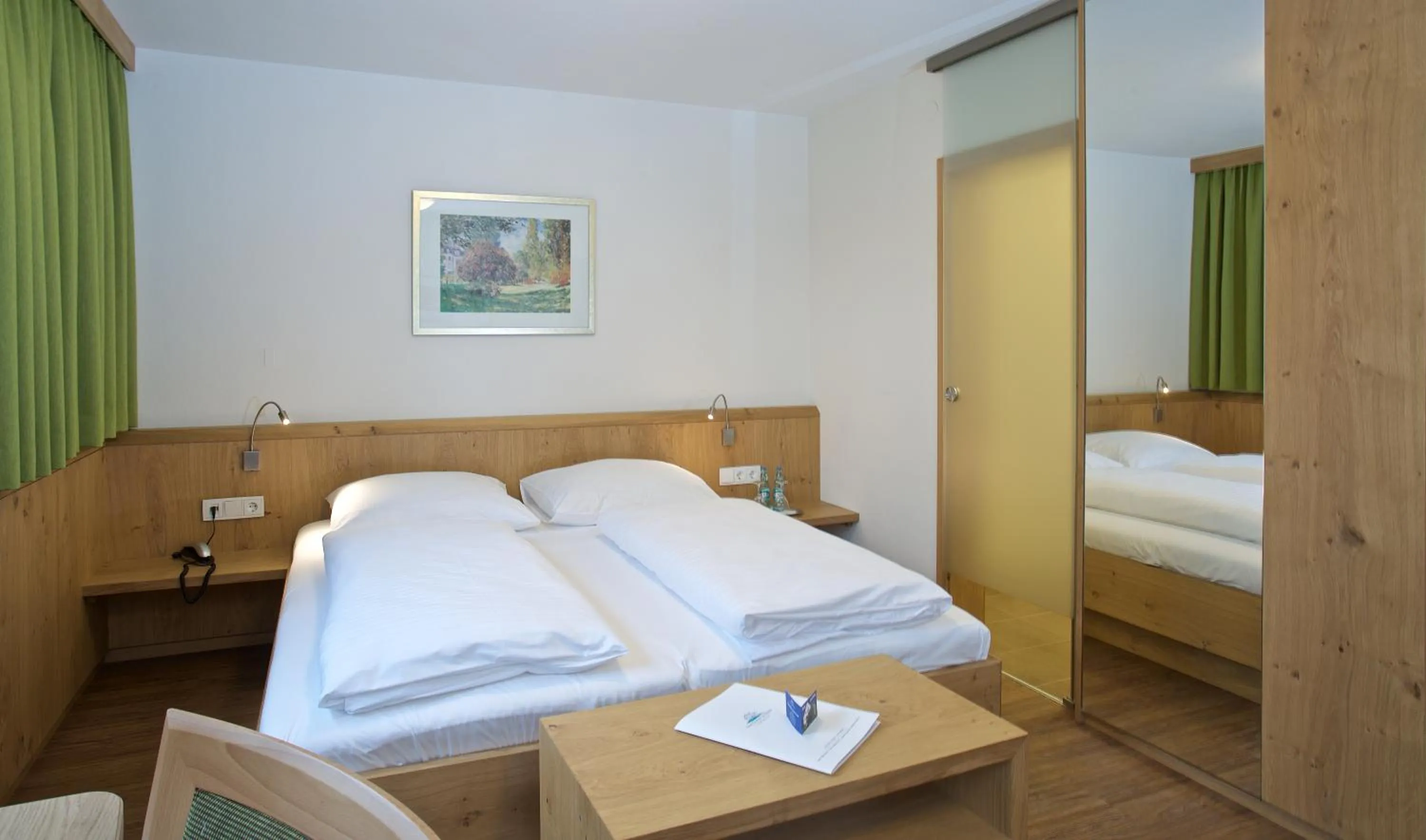 Bed in Hotel zur Mühle