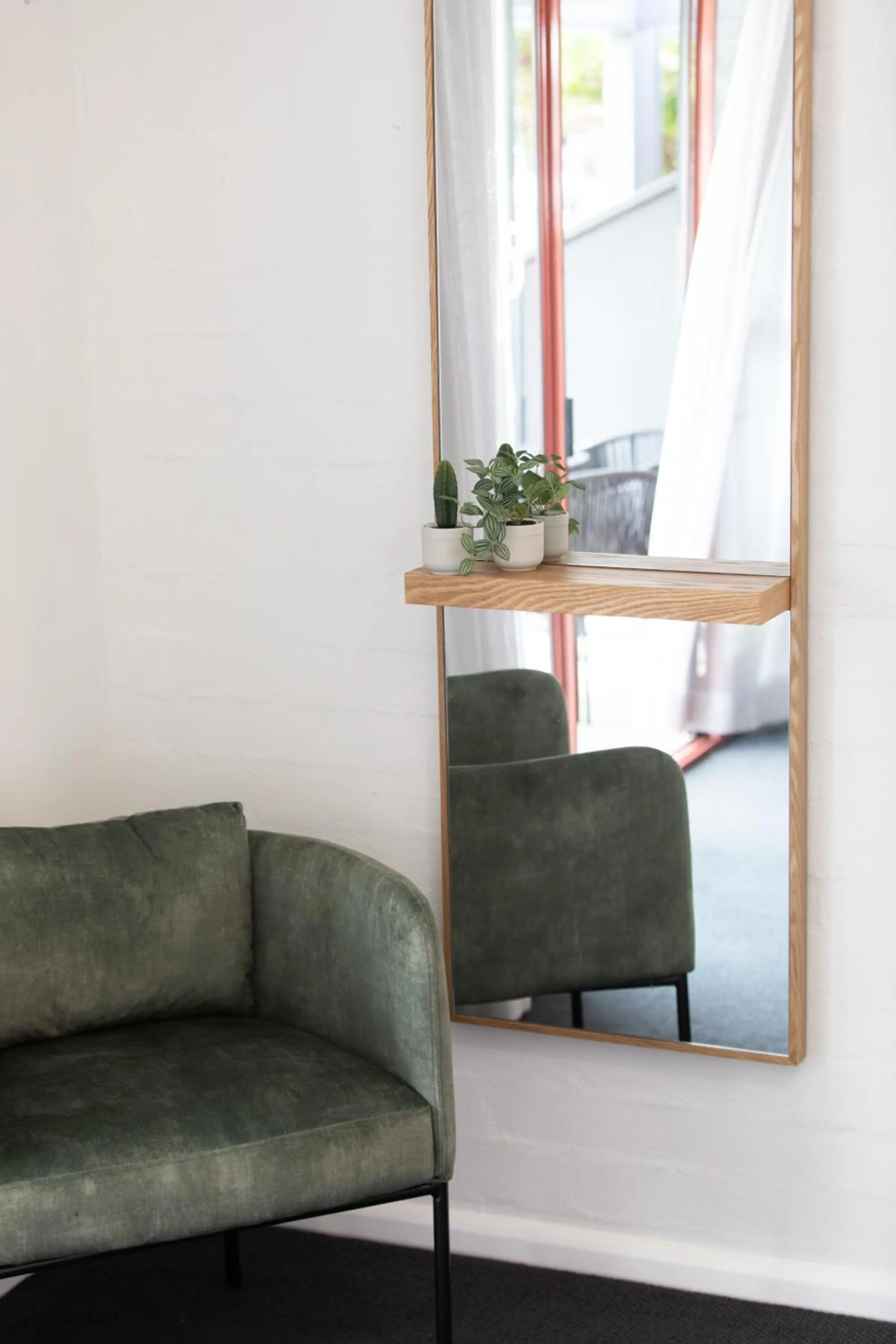 Mariners Cove Waterfront Motel and Apartments