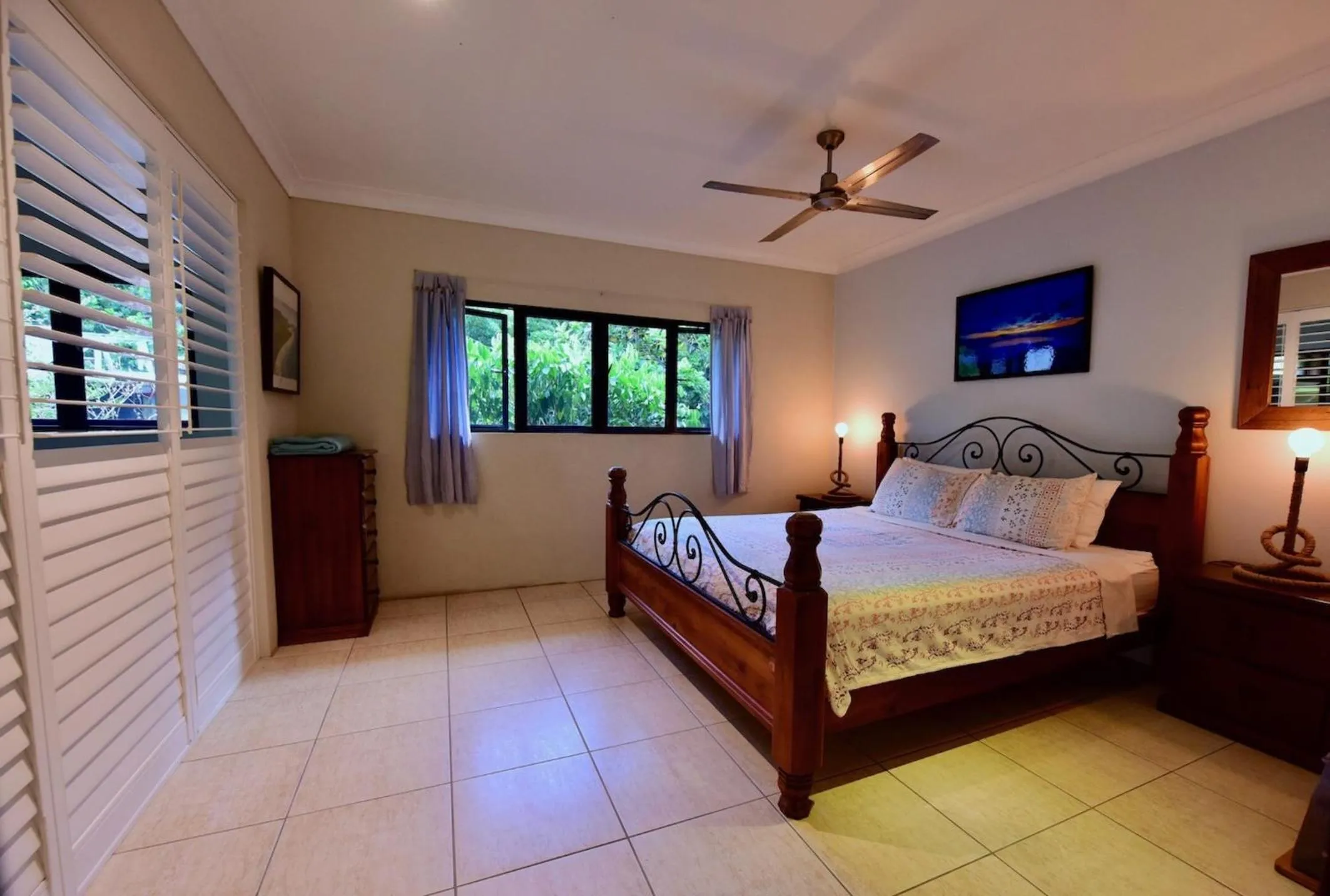 Property building, Bed in Thornton Beach Bungalows Daintree