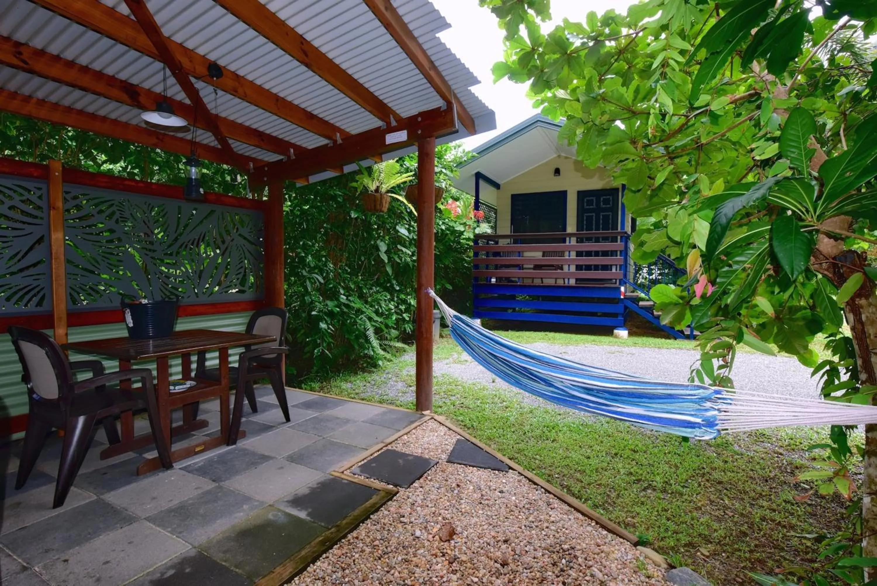 BBQ facilities in Thornton Beach Bungalows Daintree