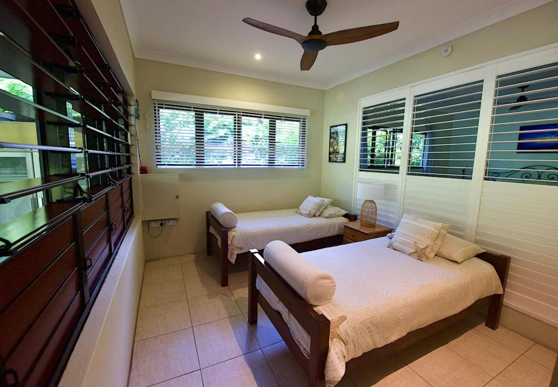 Bedroom, Bed in Thornton Beach Bungalows Daintree