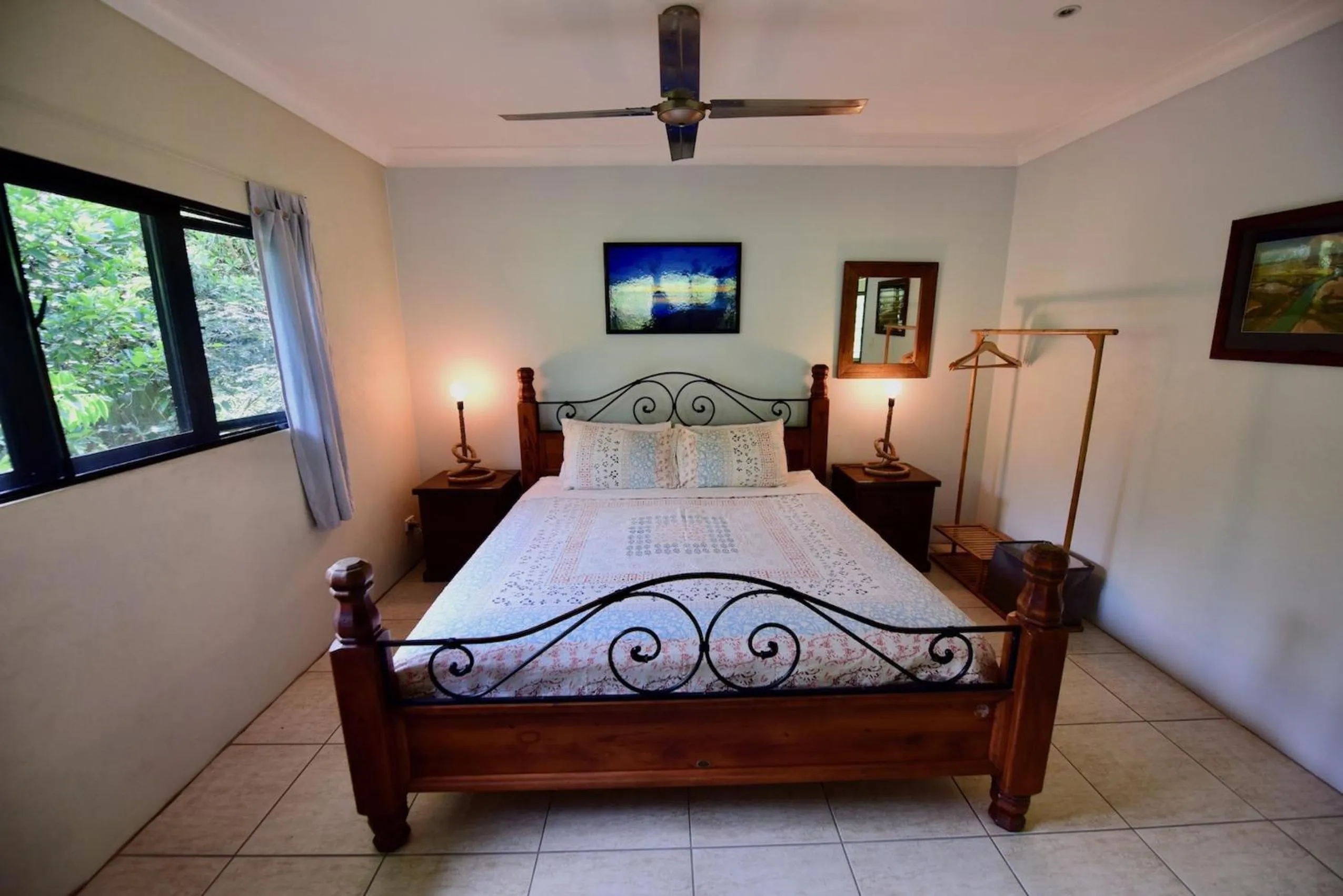 Property building, Bed in Thornton Beach Bungalows Daintree