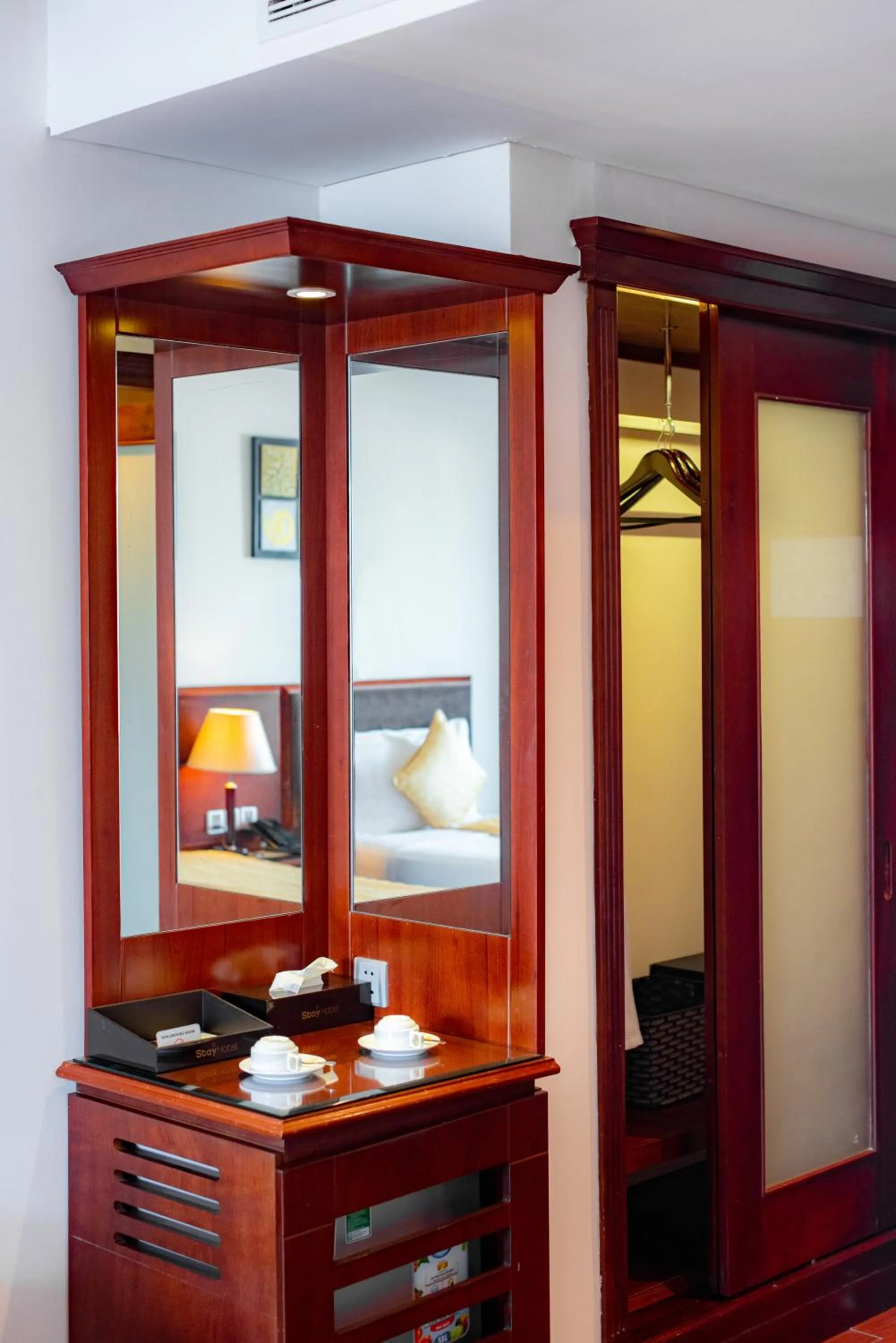 hair dresser in Stay Hotel