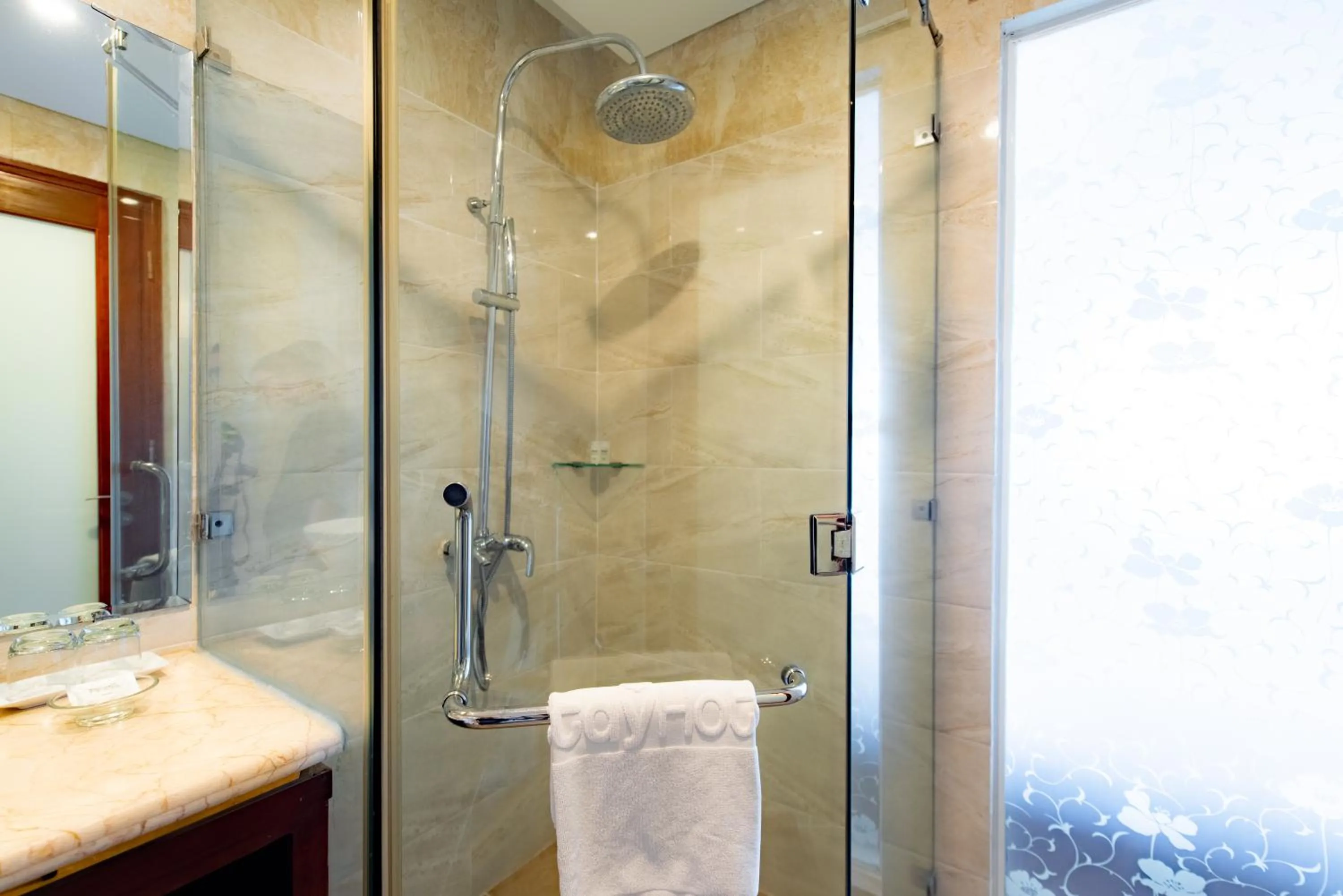 Shower in Stay Hotel