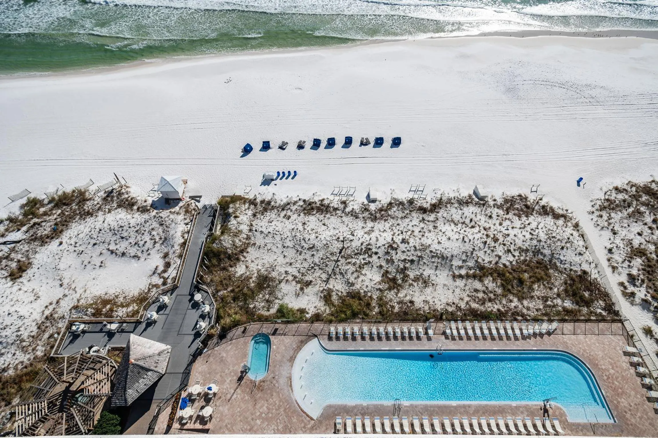 Pool view in Just Updated - Beachfront Ocean view, 19th Floor