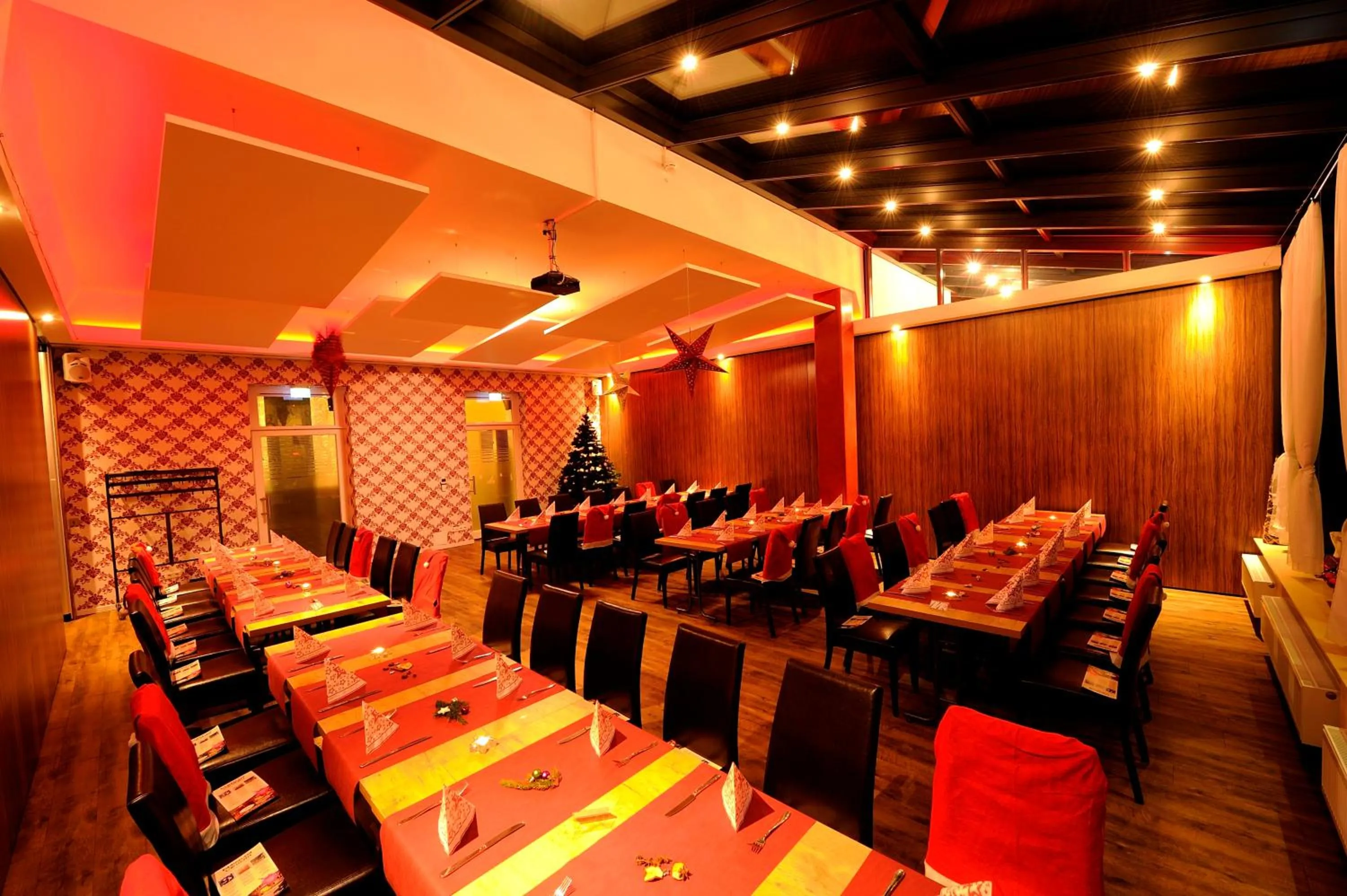 Restaurant/places to eat in Hotel zur Heideblüte