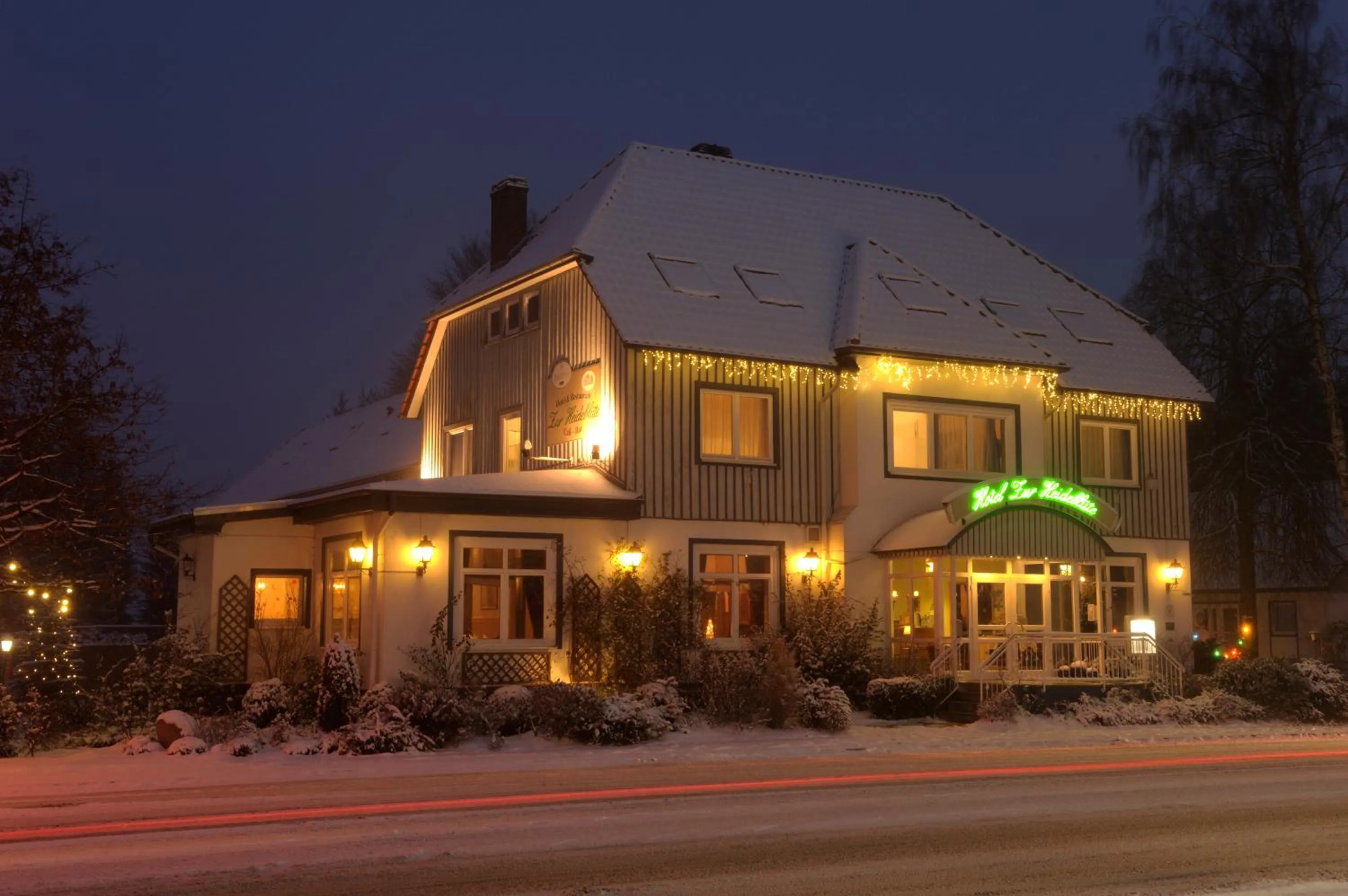 Property building in Hotel zur Heideblüte