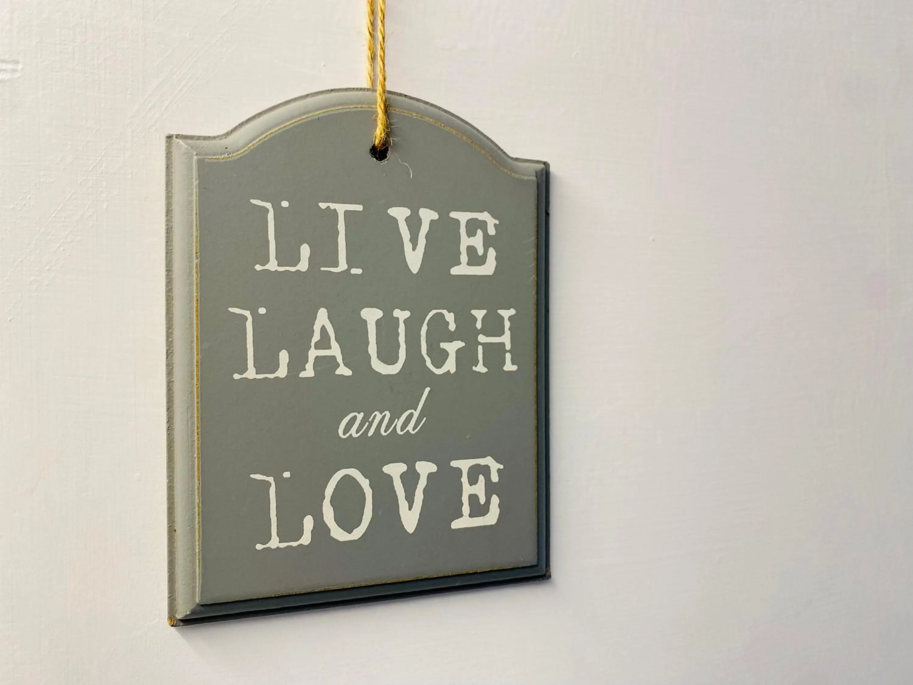 Decorative detail in Borgo Incoronata B&B