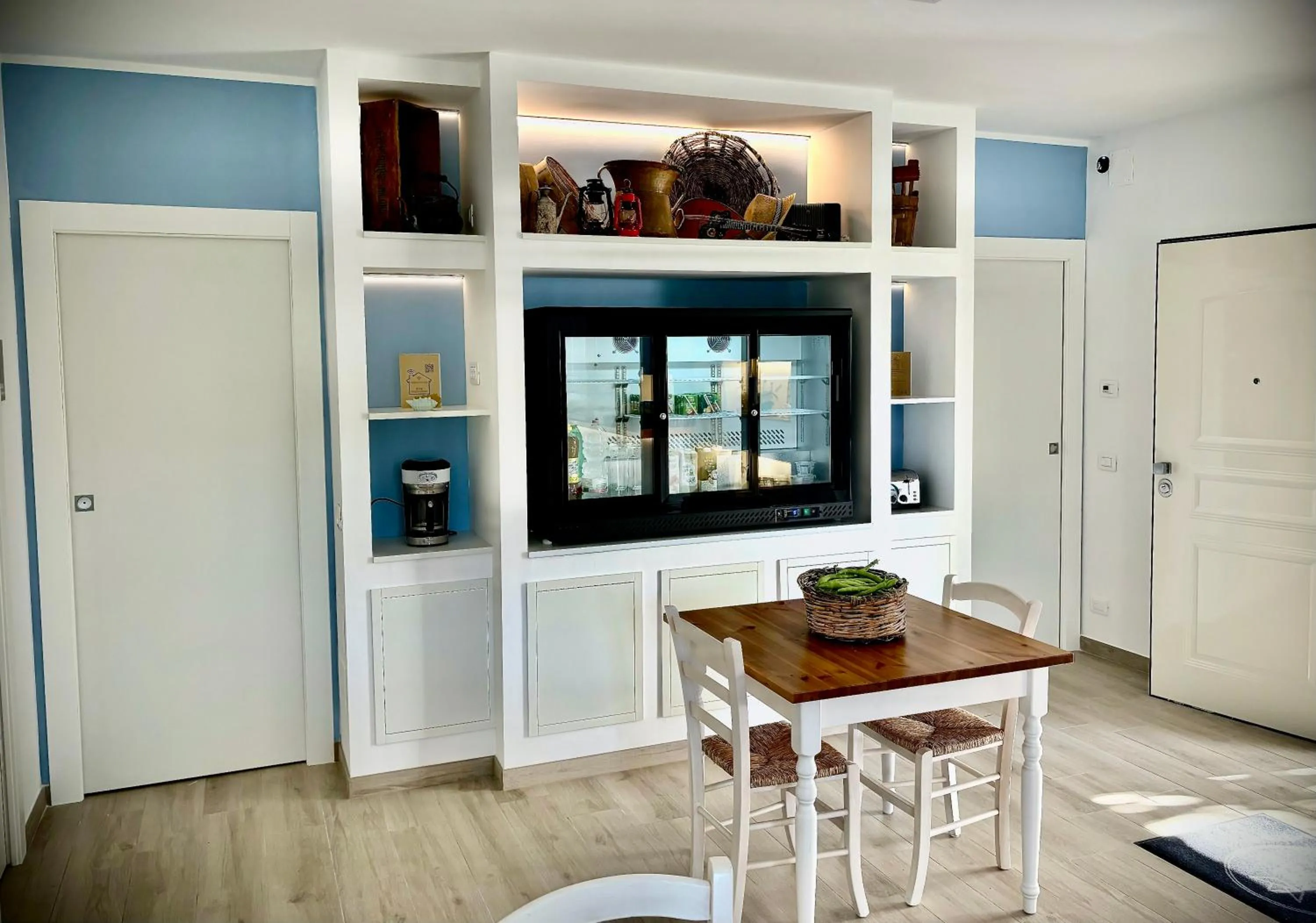 Communal lounge/ TV room in Borgo Incoronata B&B