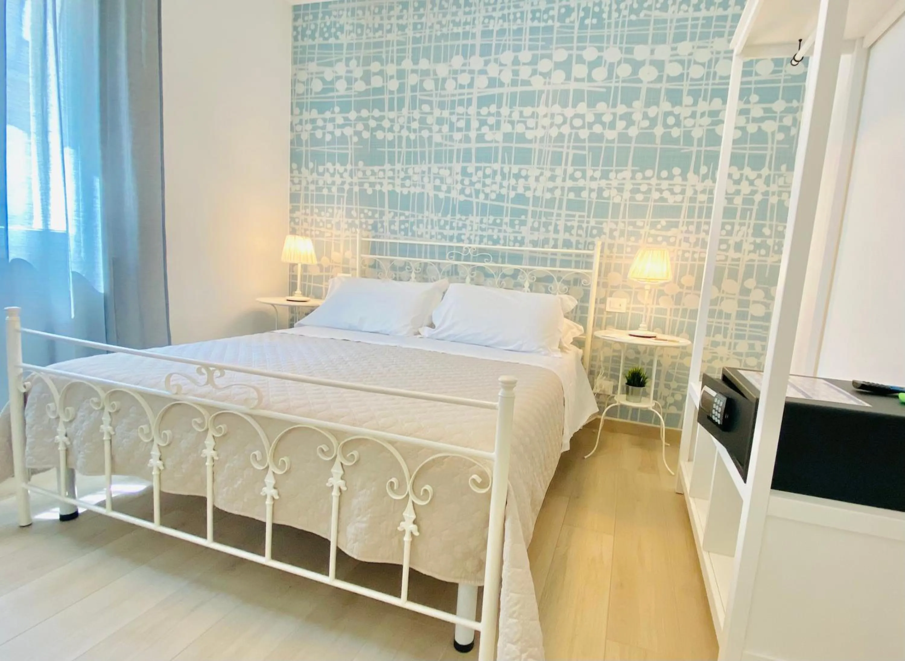 Bed in Borgo Incoronata B&B