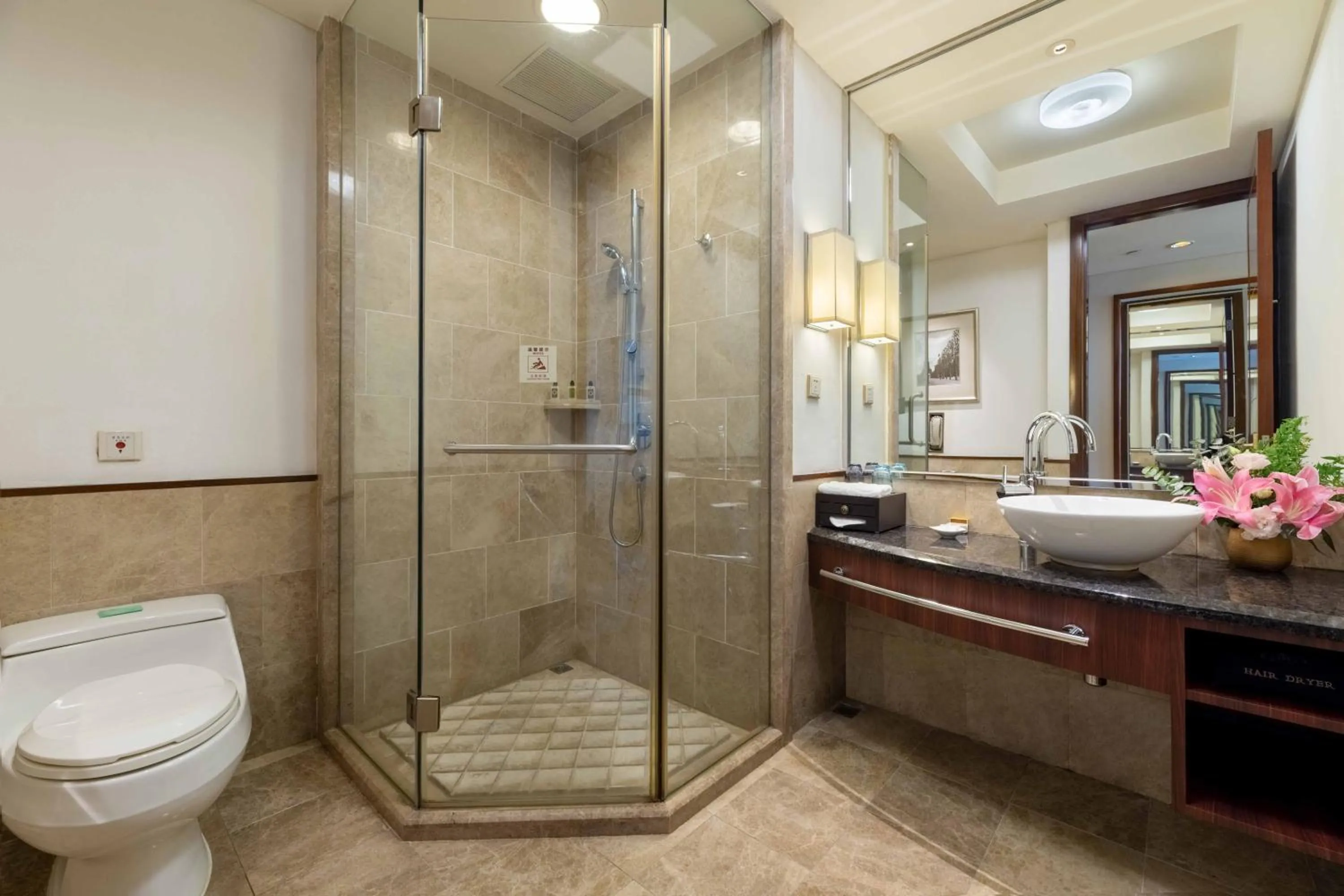 Toilet in Huizhou Kande International Hotel