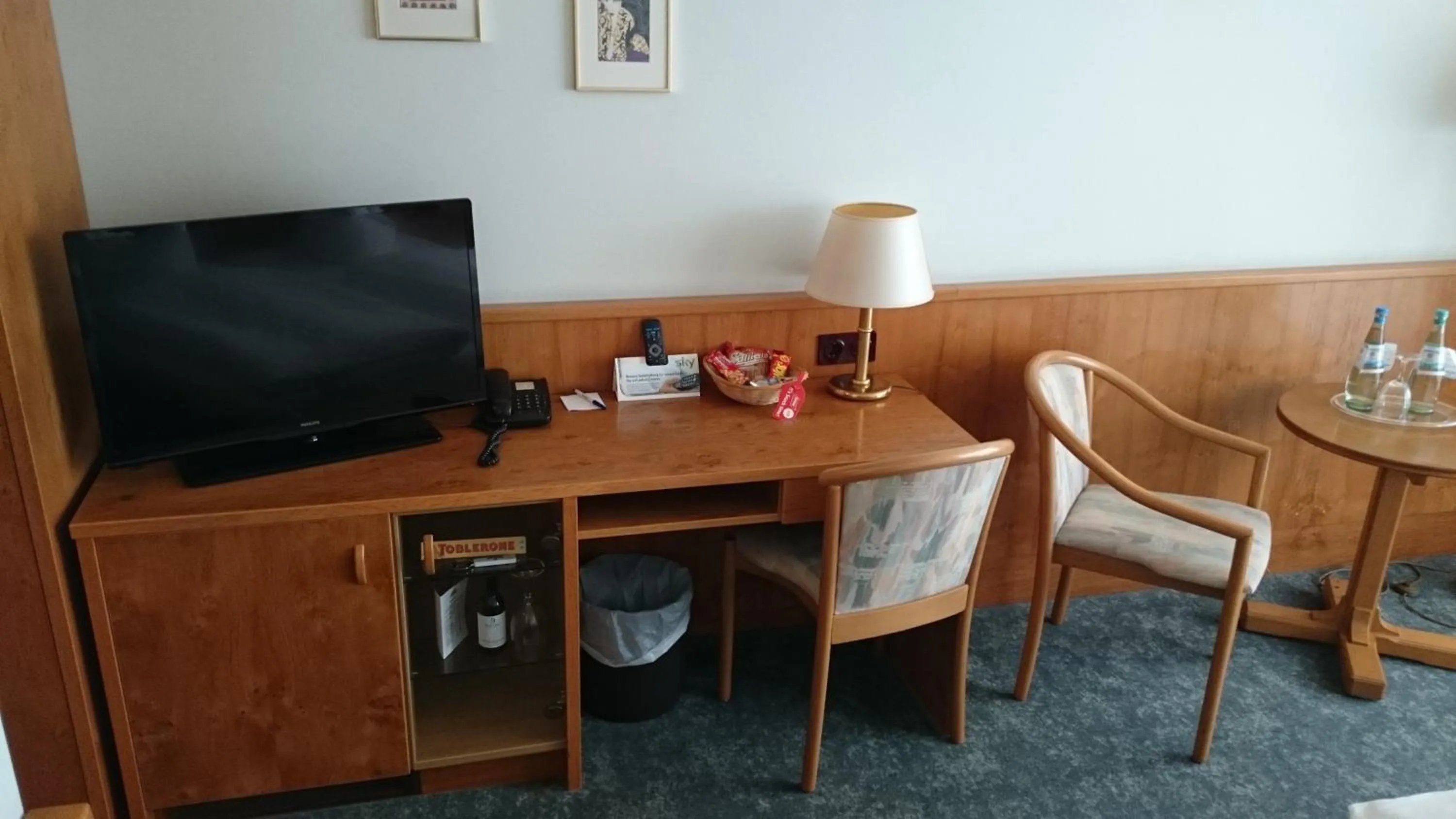 TV and multimedia in Hotel Alexander