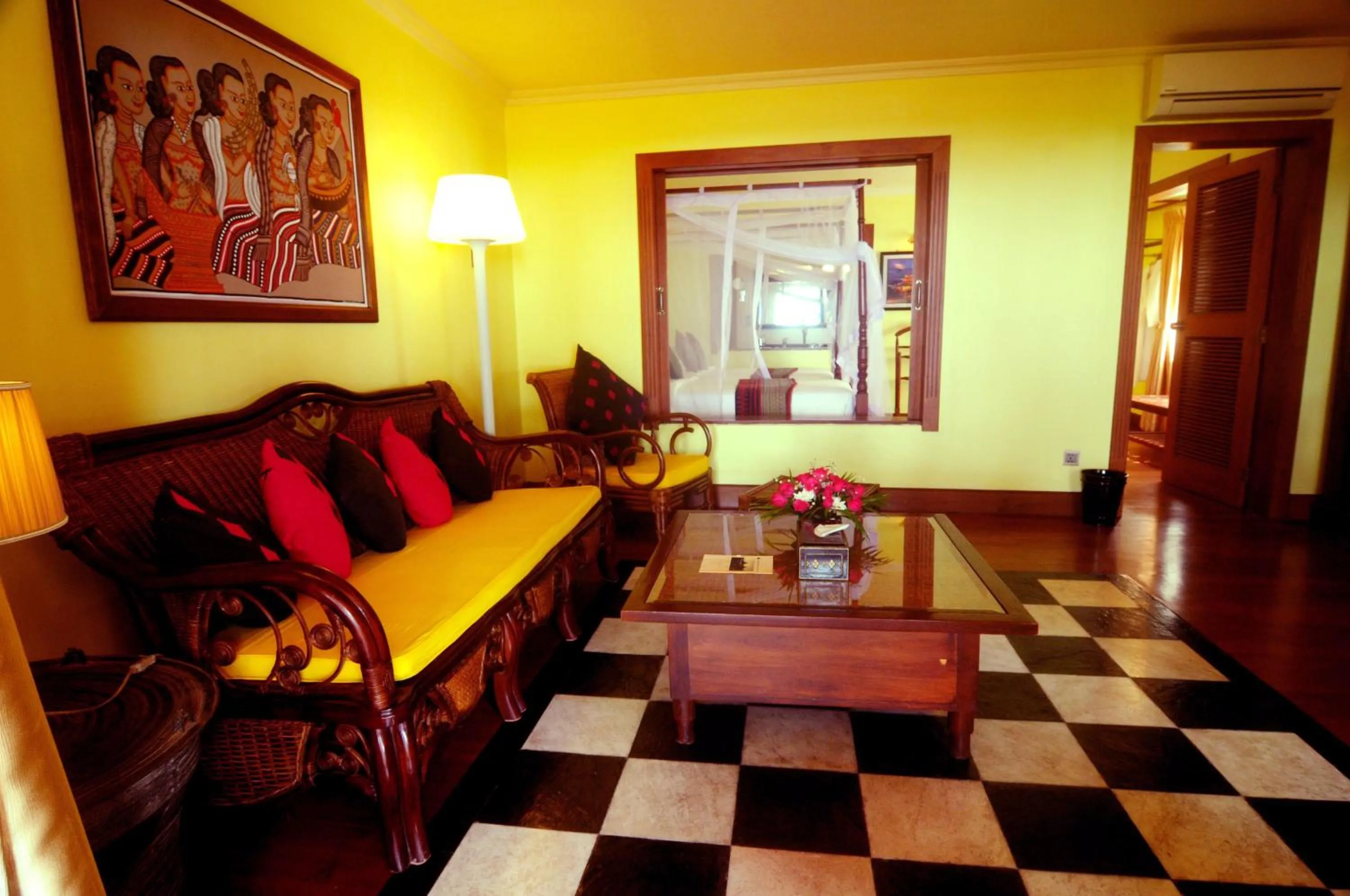 Living room in Bagan Thiripyitsaya Sanctuary Resort