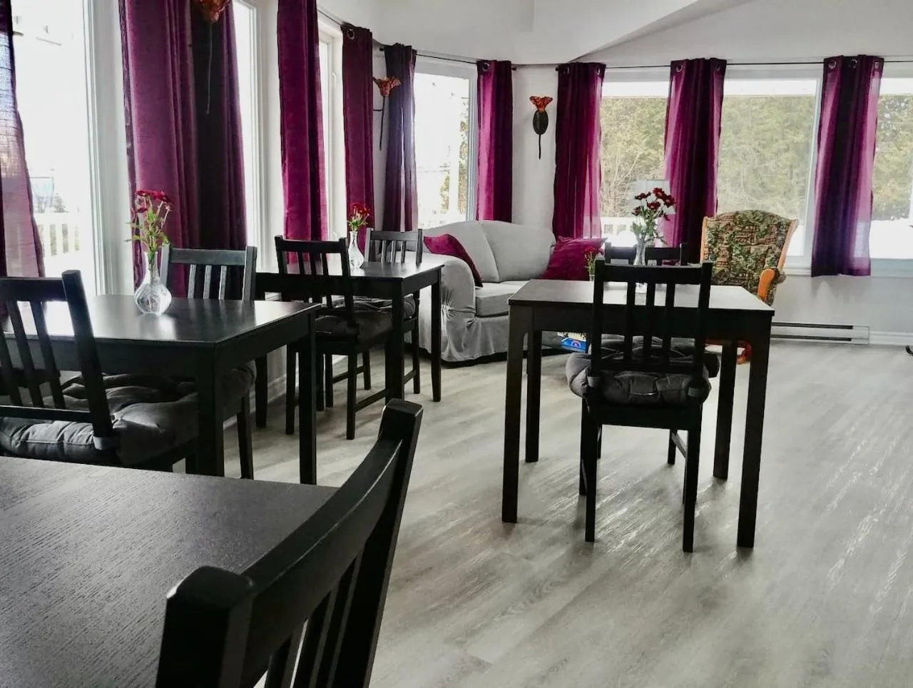 Dans Les Bras de Memphré