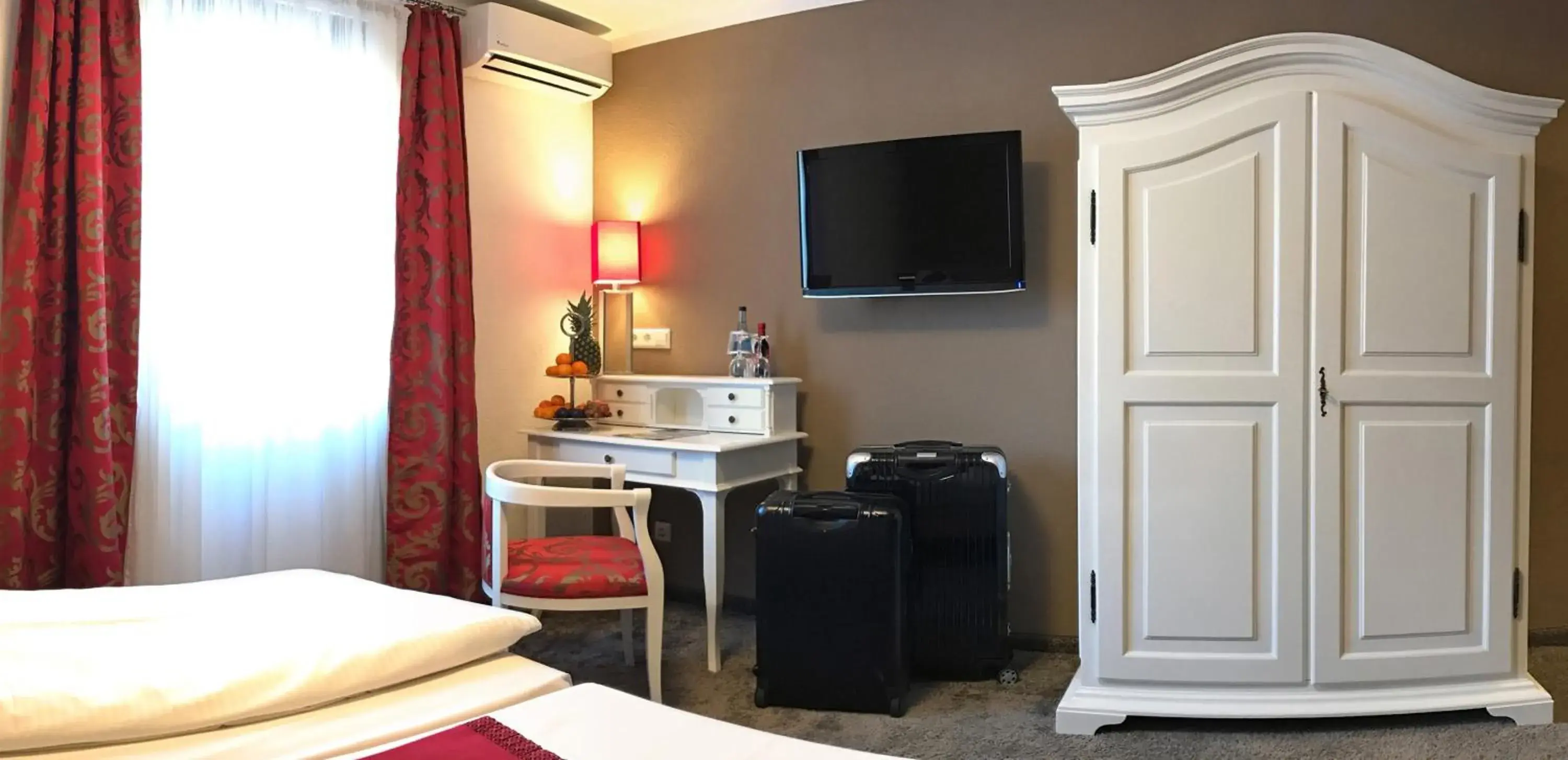 Comfort Double Room - single occupancy in Boutiquehotel Goldhahn Bio Sport & Wellness Comfort Double Room - single occupancy in Boutiquehotel Goldhahn Bio Sport & Wellness