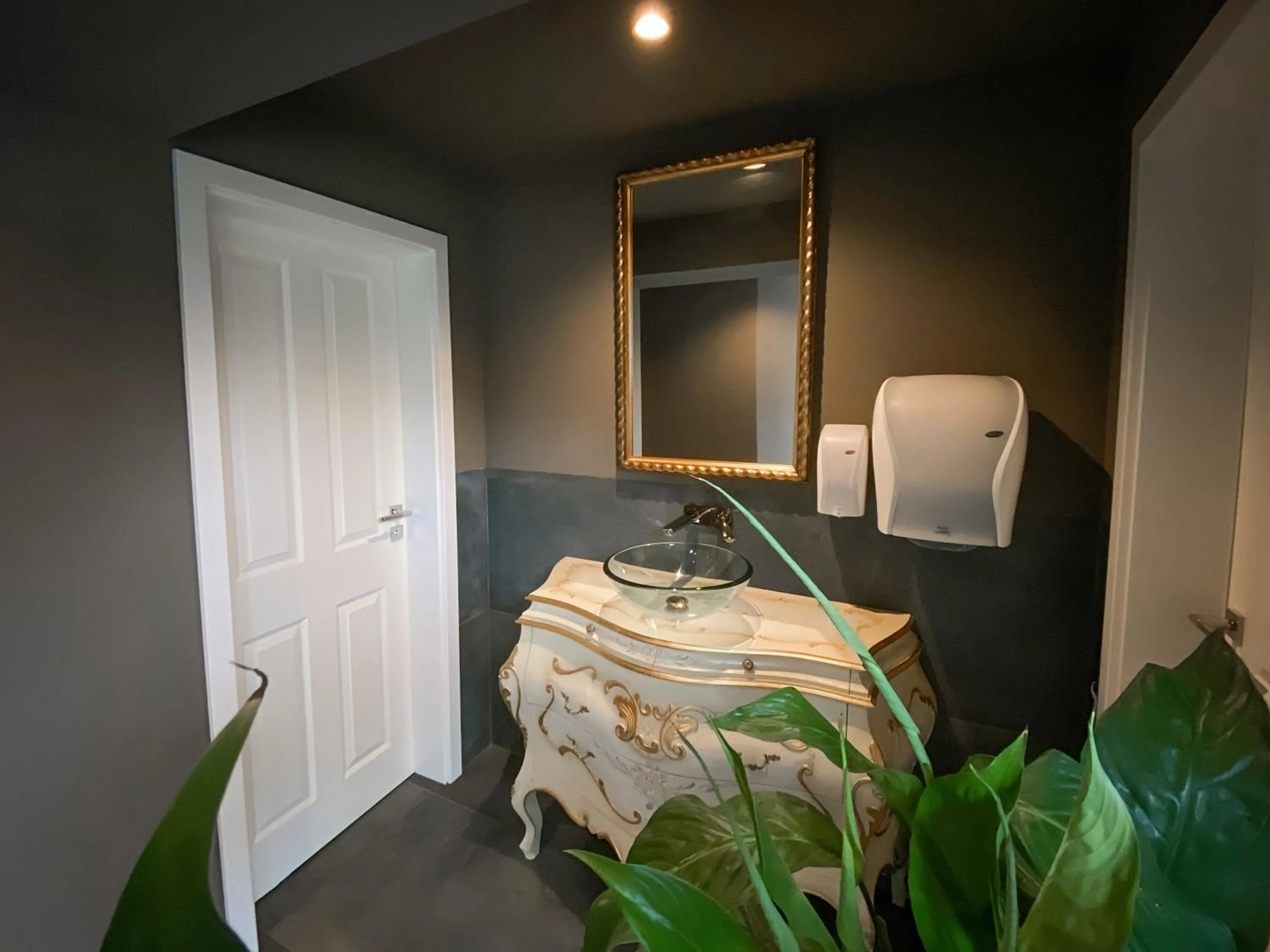 Spa and wellness centre/facilities in Boutiquehotel Goldhahn Bio Sport & Wellness