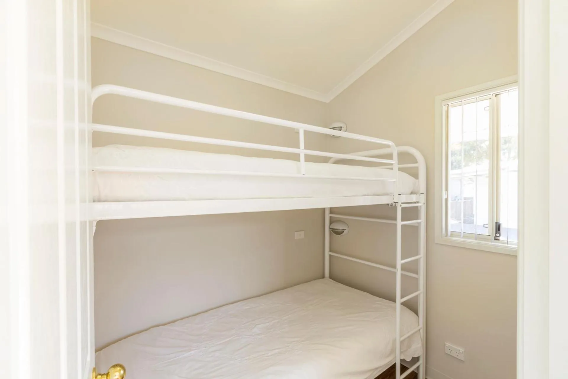 bunk bed, Bed in Tasman Holiday Parks - Serpentine Falls