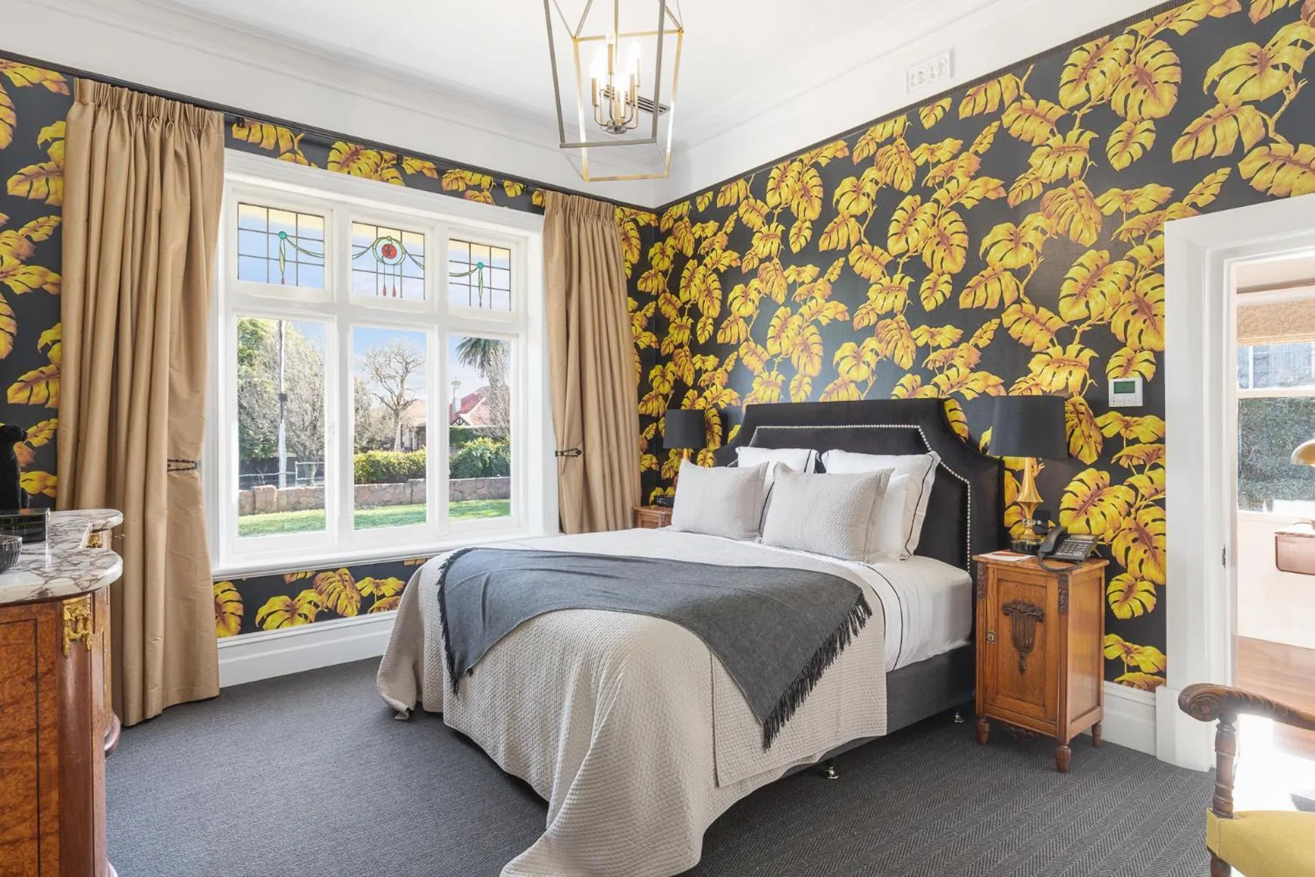 Bed in Delgattie Estate