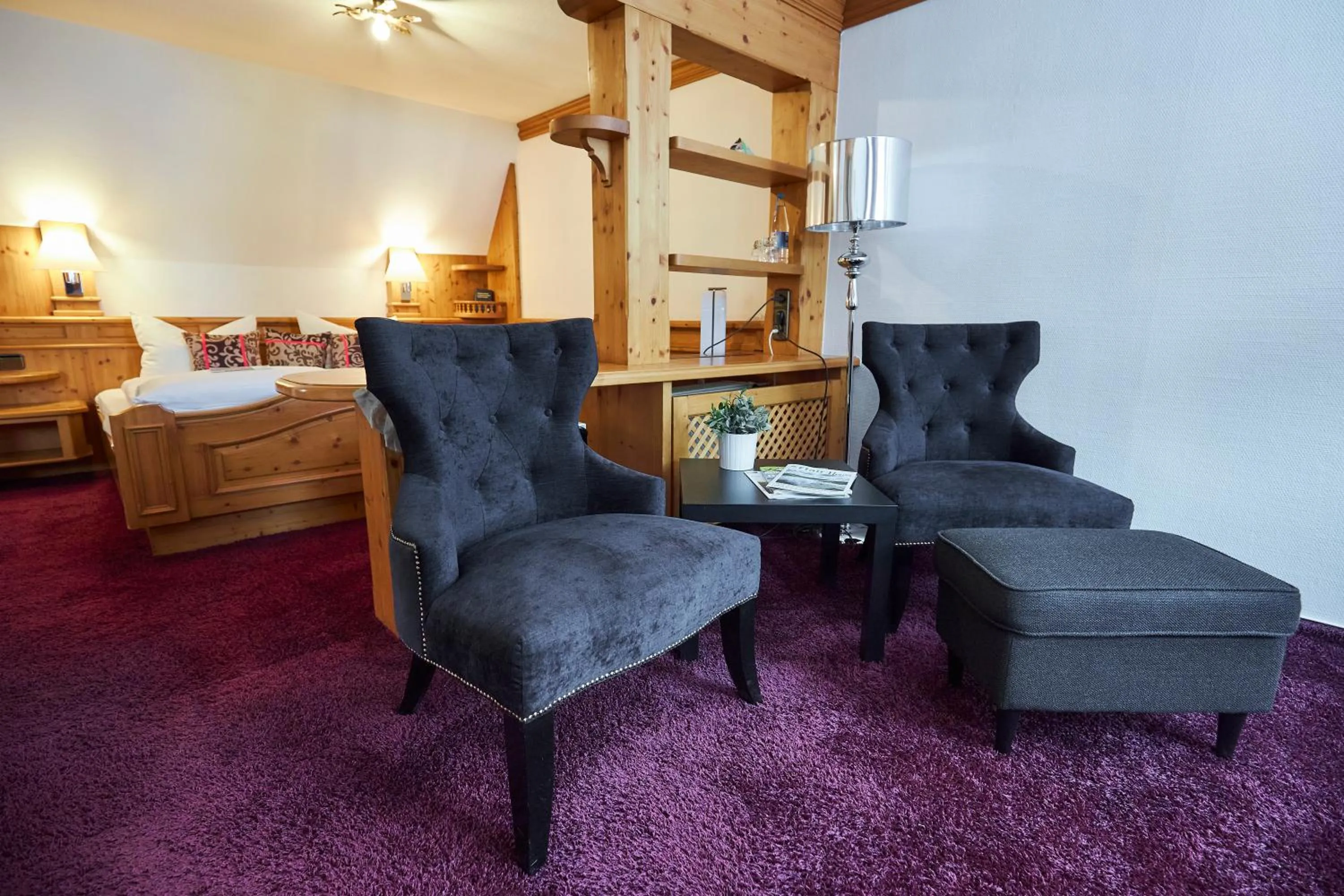 Photo of the whole room, Bed in Flair Hotel Vier Jahreszeiten