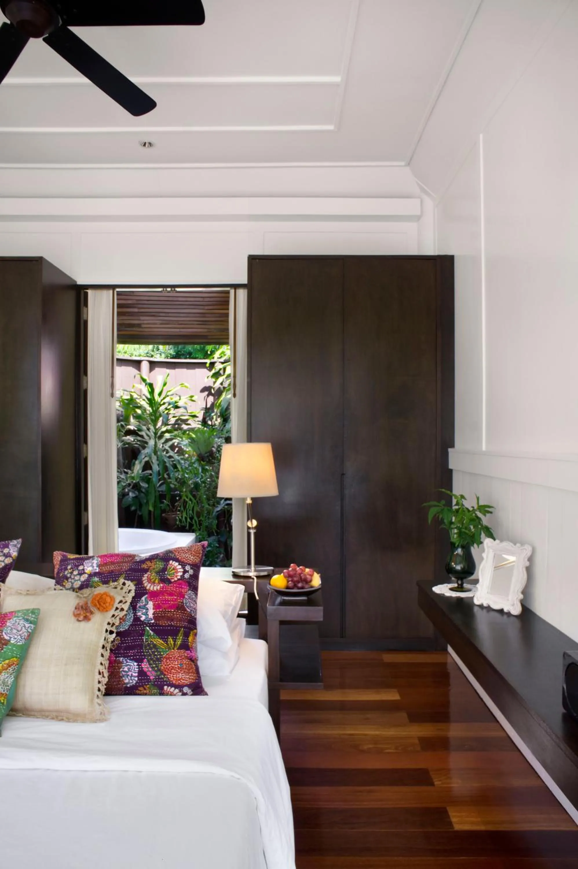 Photo of the whole room, Bed in Shantaa Resort, Kohkood