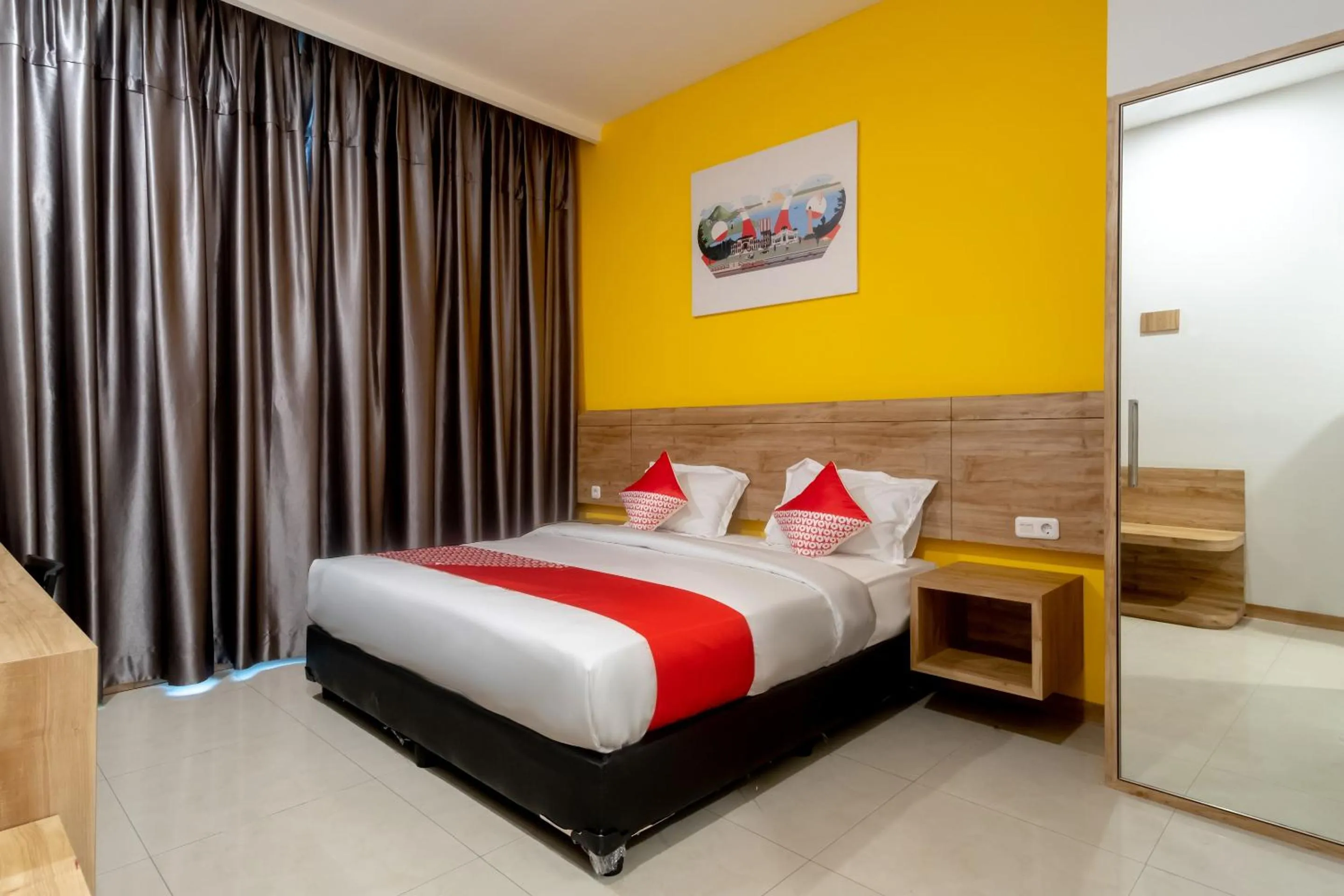 Bedroom, Bed in Hotel O Festive Inn