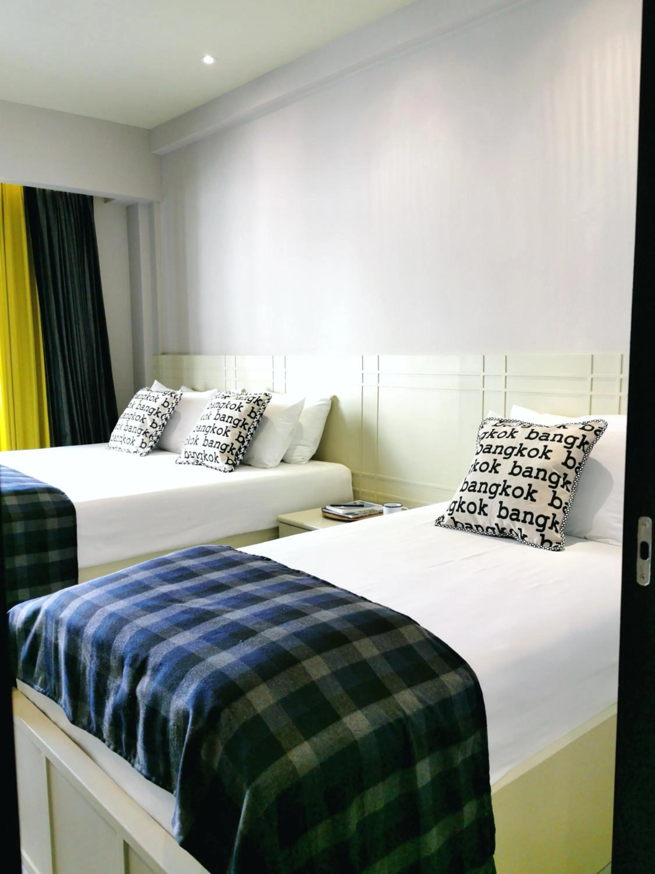 Photo of the whole room, Bed in Chomm House