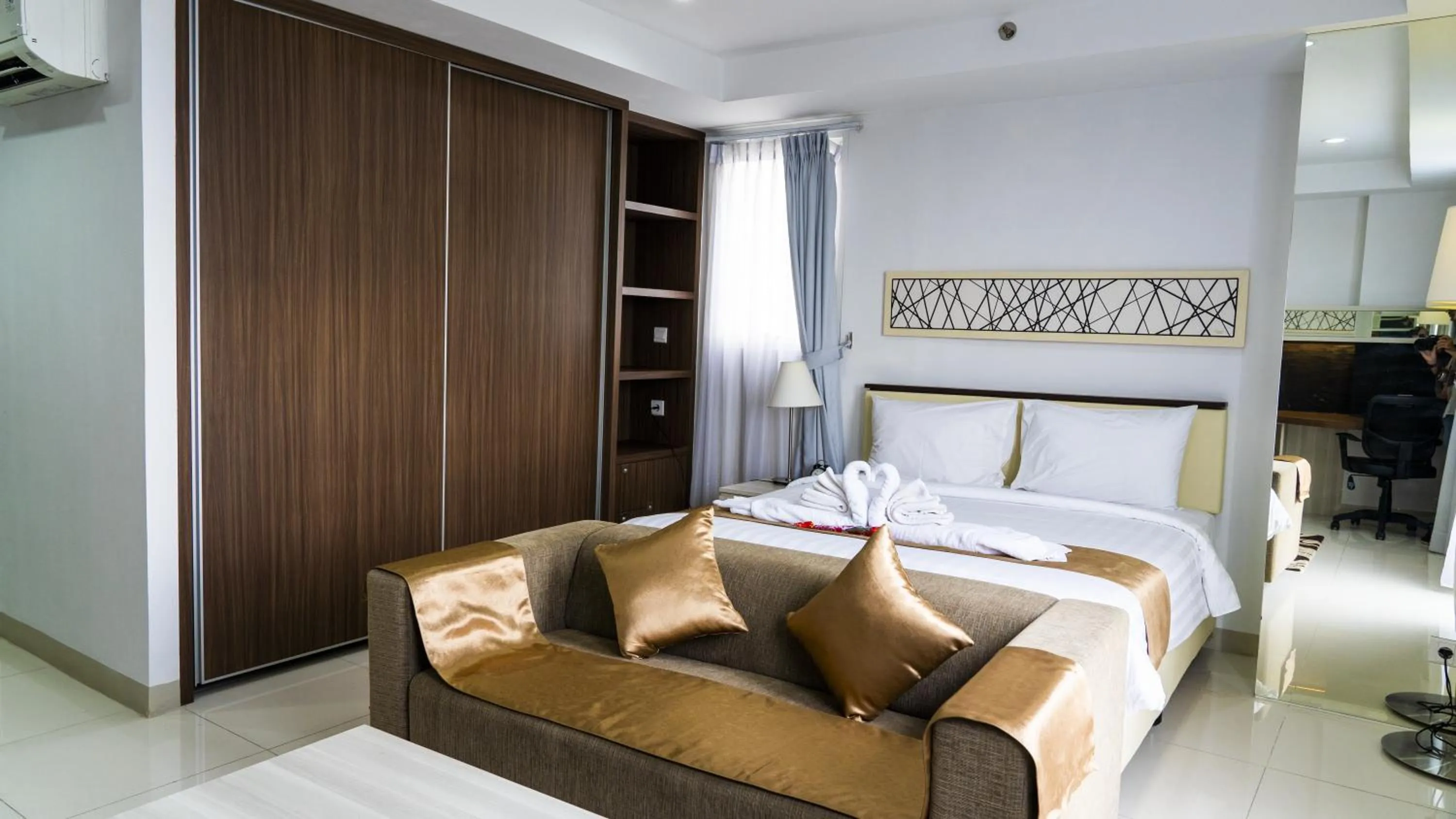 Bed in Azalea Suites Cikarang by Jayakarta Group