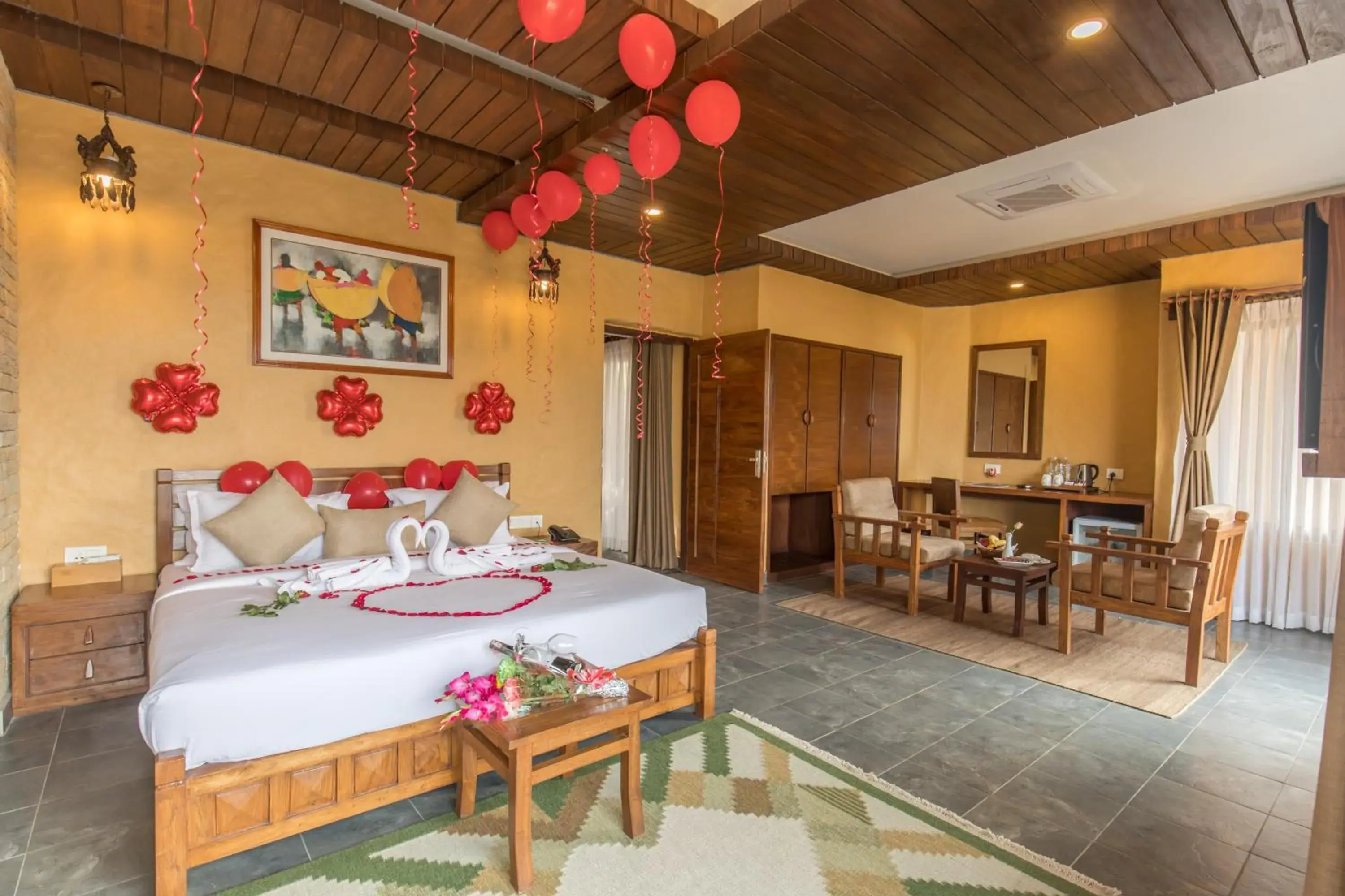 King Suite - single occupancy in Bar Peepal Resort King Suite - single occupancy in Bar Peepal Resort