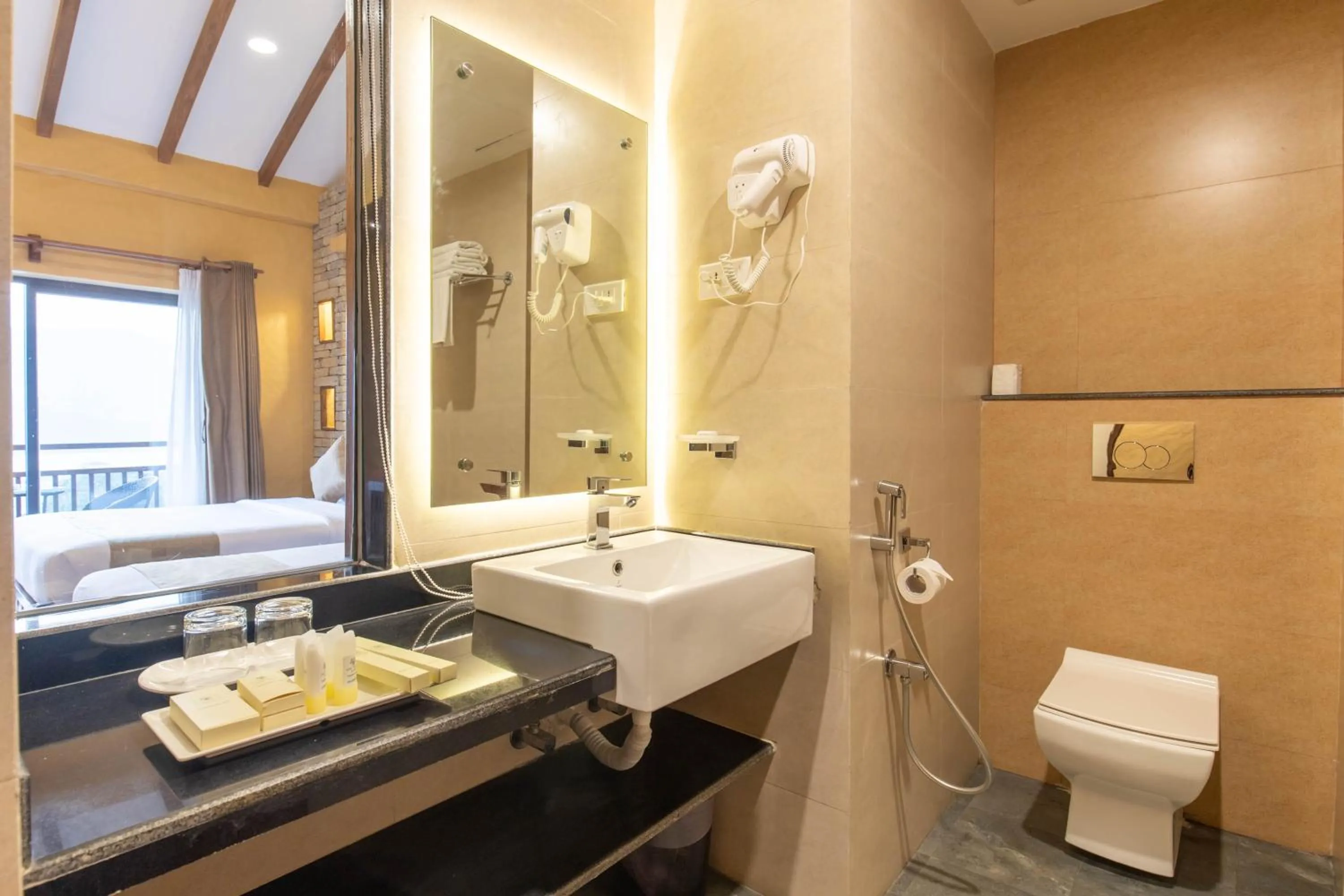 Bathroom in Bar Peepal Resort