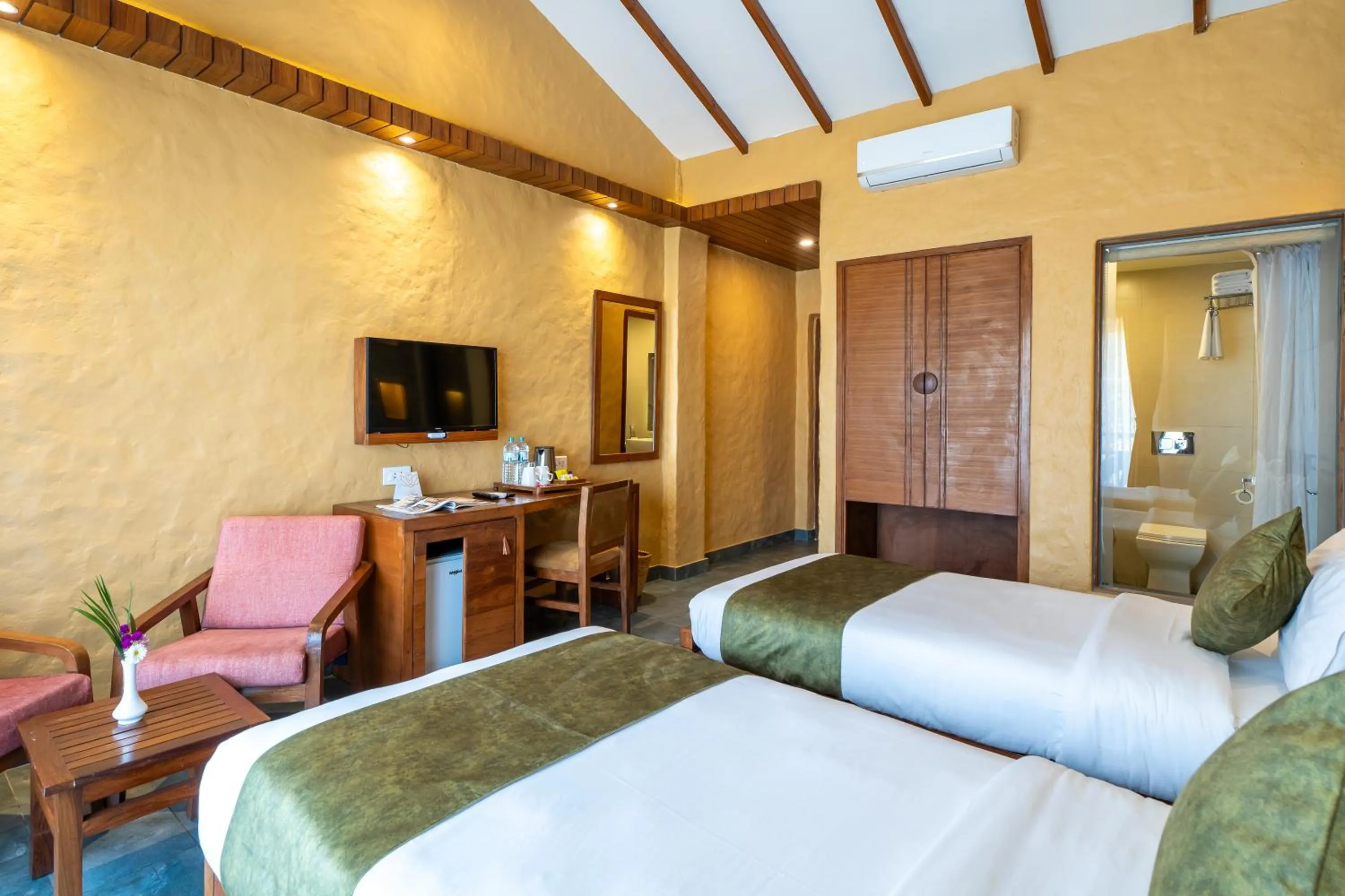 Bed in Bar Peepal Resort