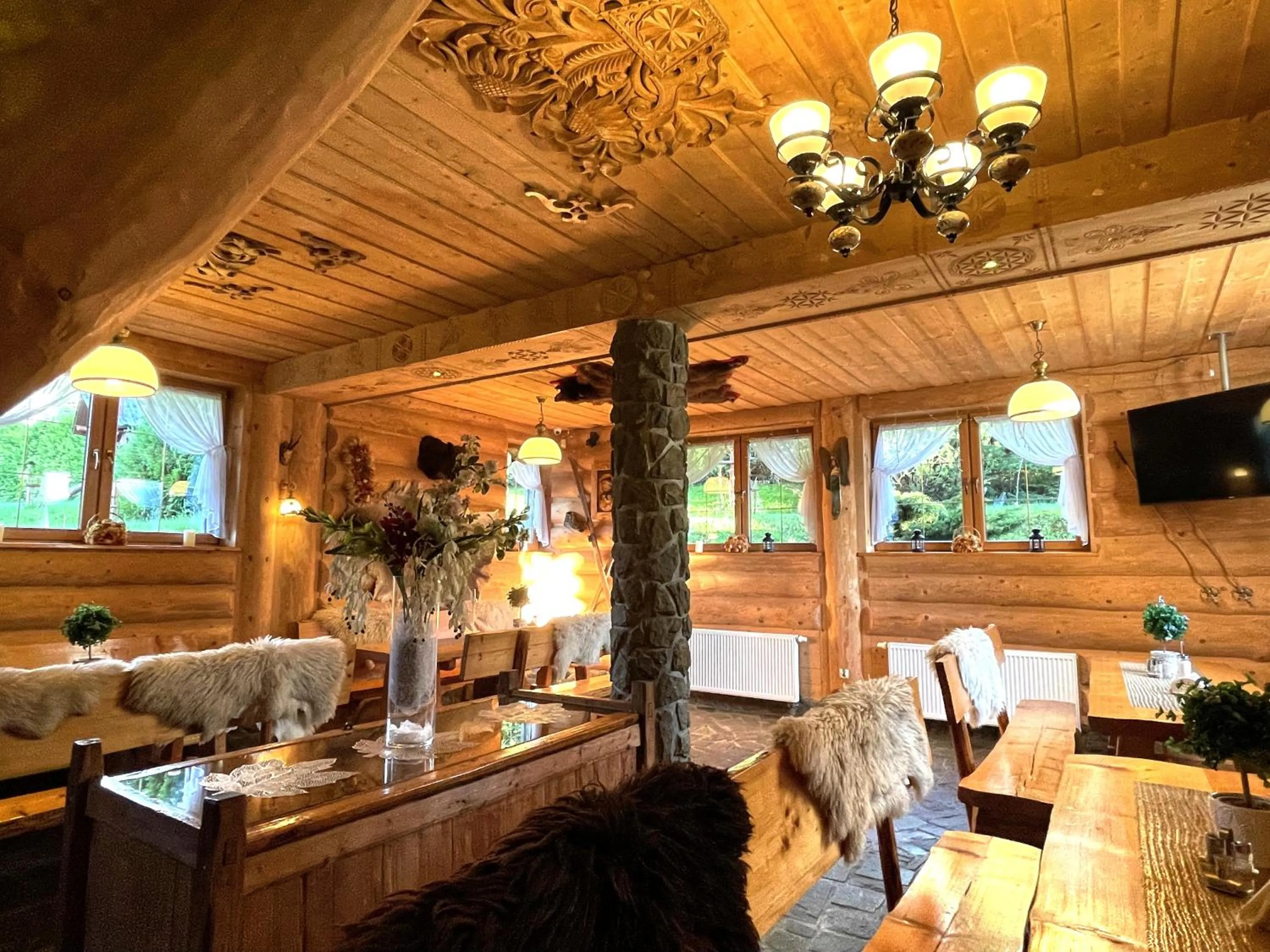 Restaurant/places to eat in Pensjonat u Ani