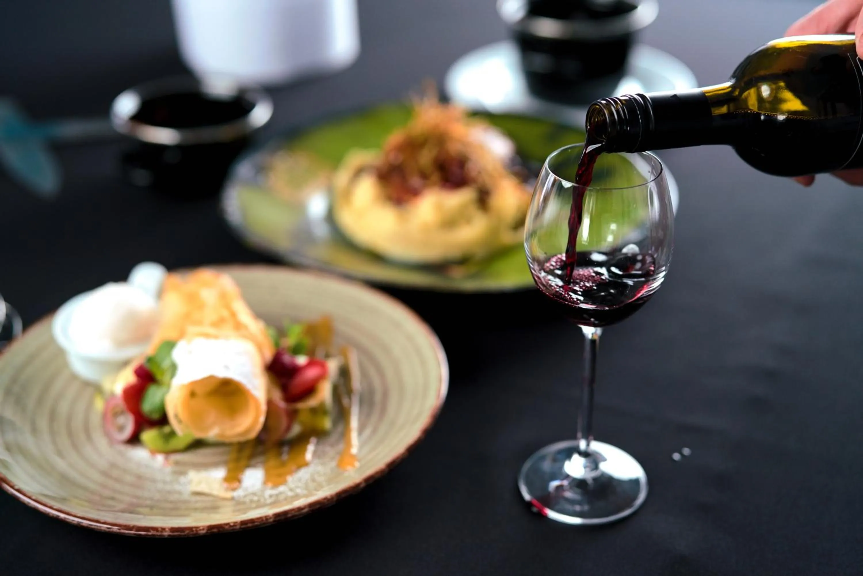 Food and drinks in Hotel Sulbin