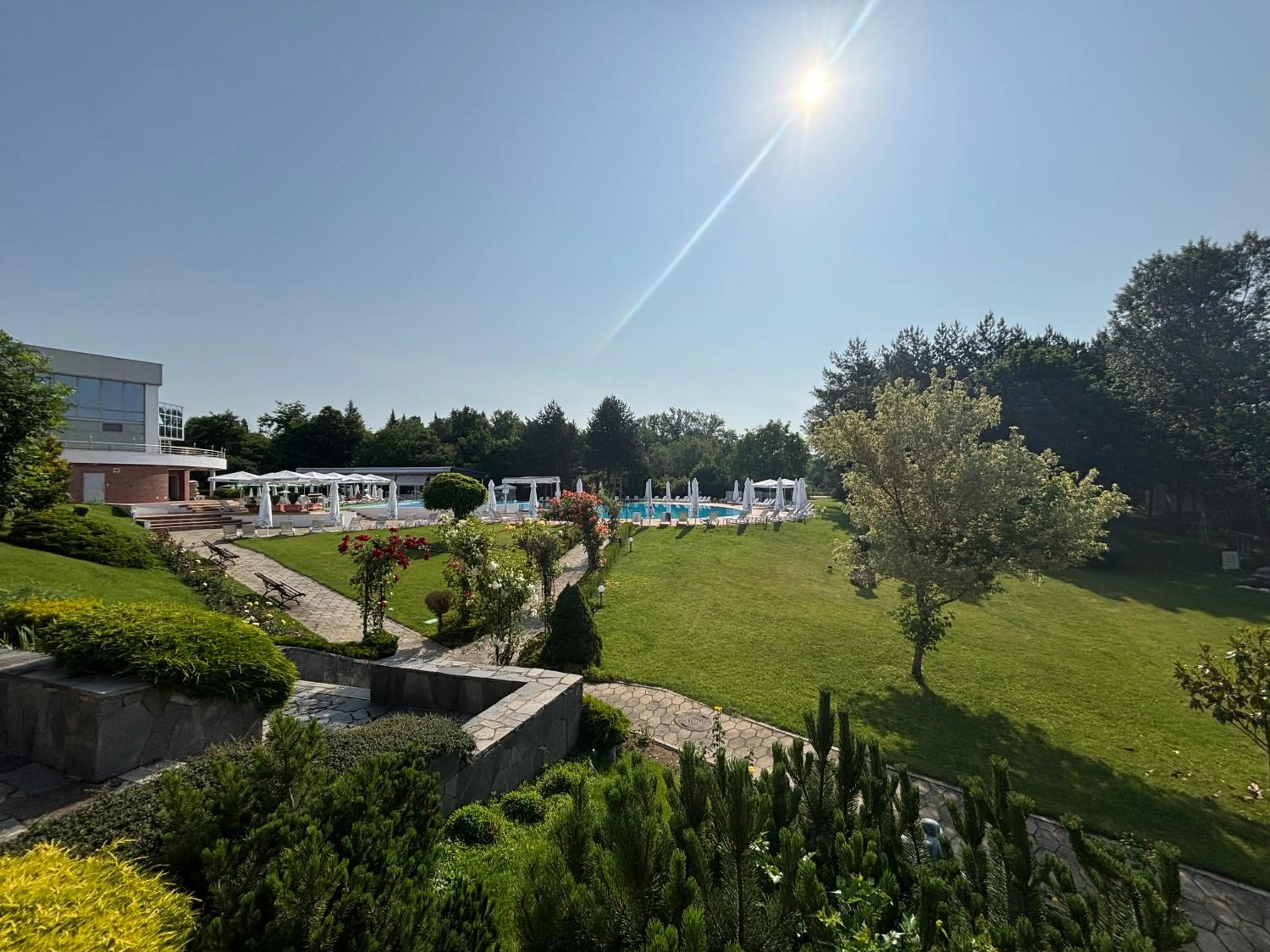 Garden in Hissar Spa Hotel
