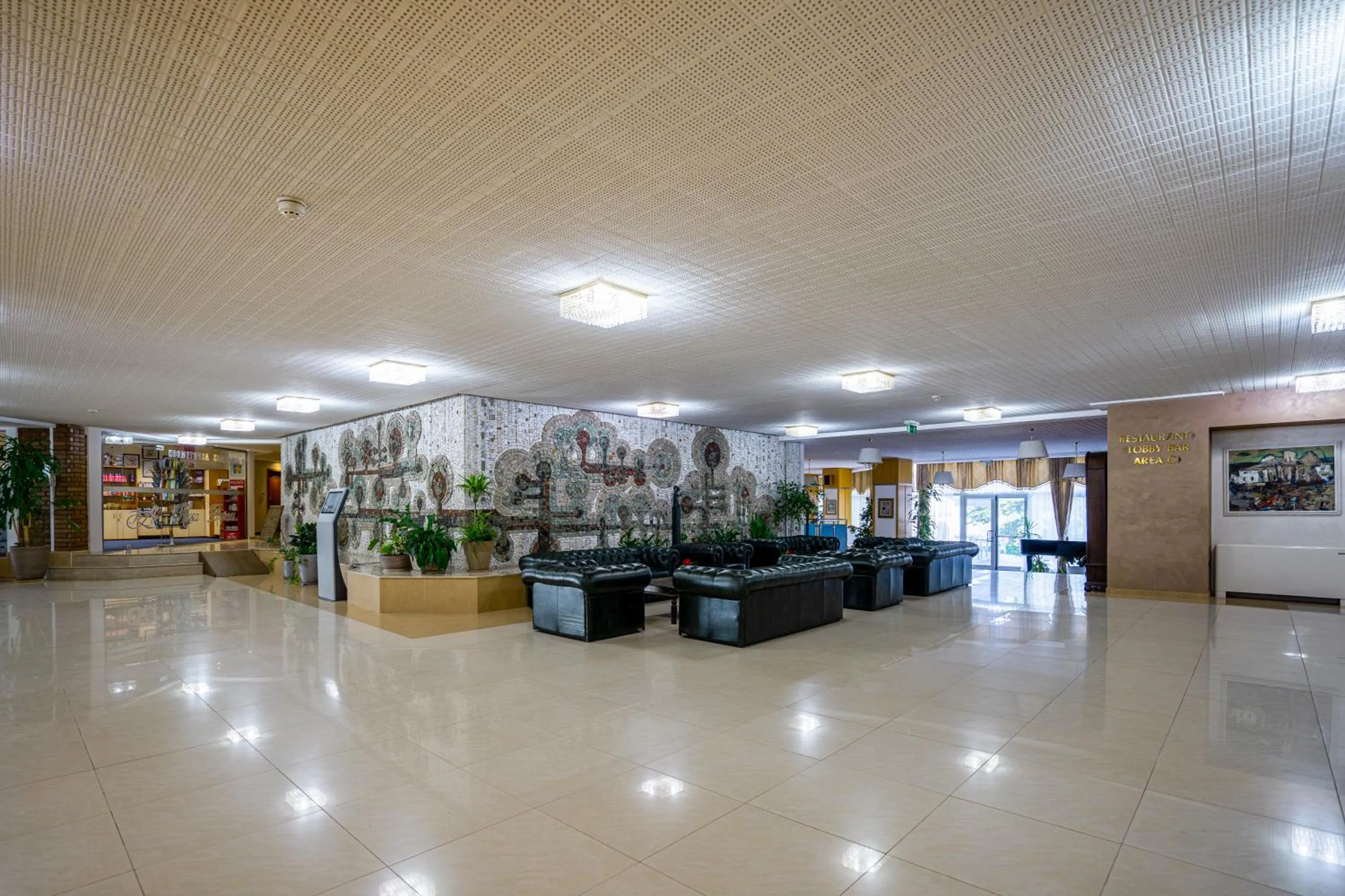 Lobby or reception in Hissar Spa Hotel