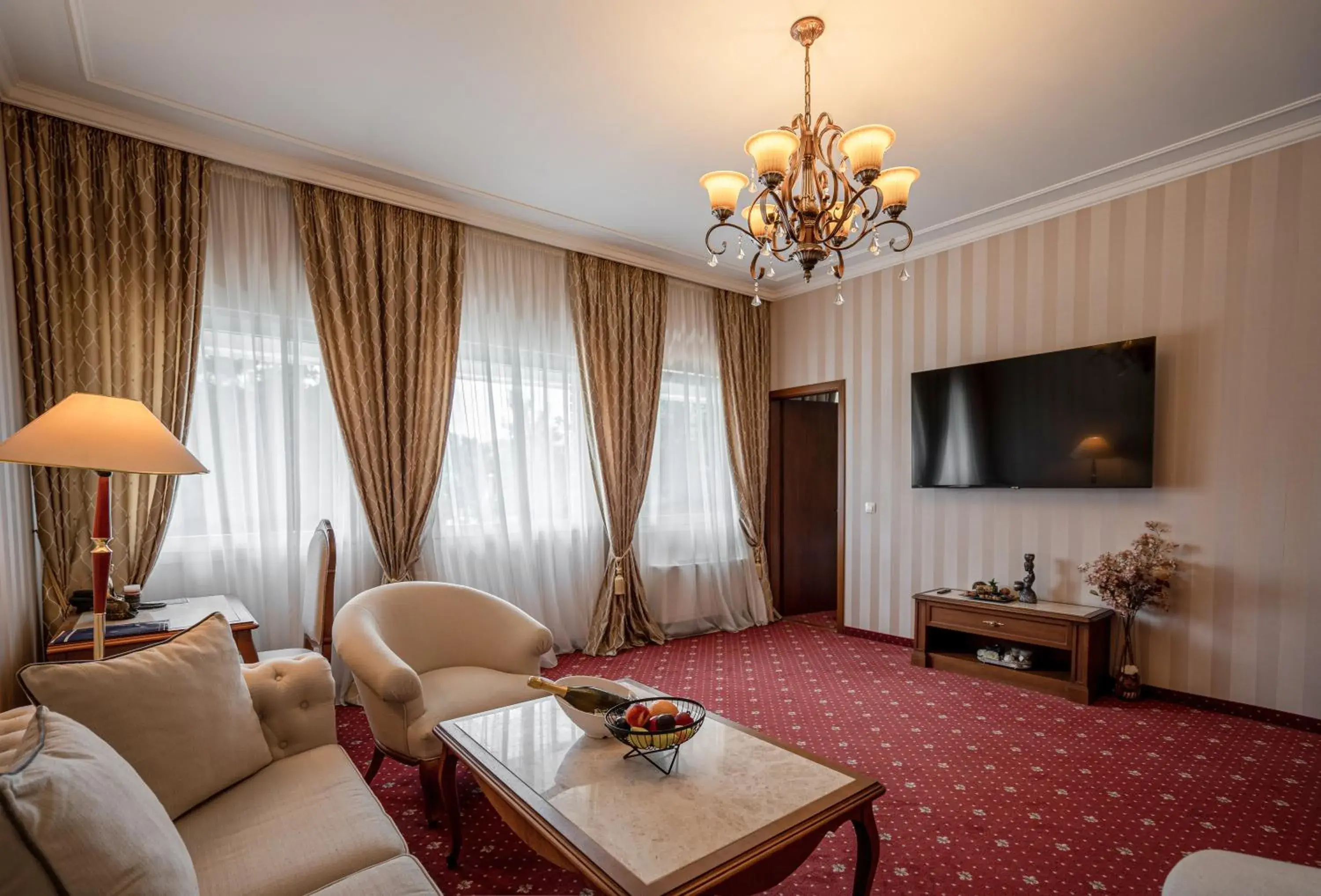 Vise-Presidential Apartment in Hissar Spa Hotel Vise-Presidential Apartment in Hissar Spa Hotel